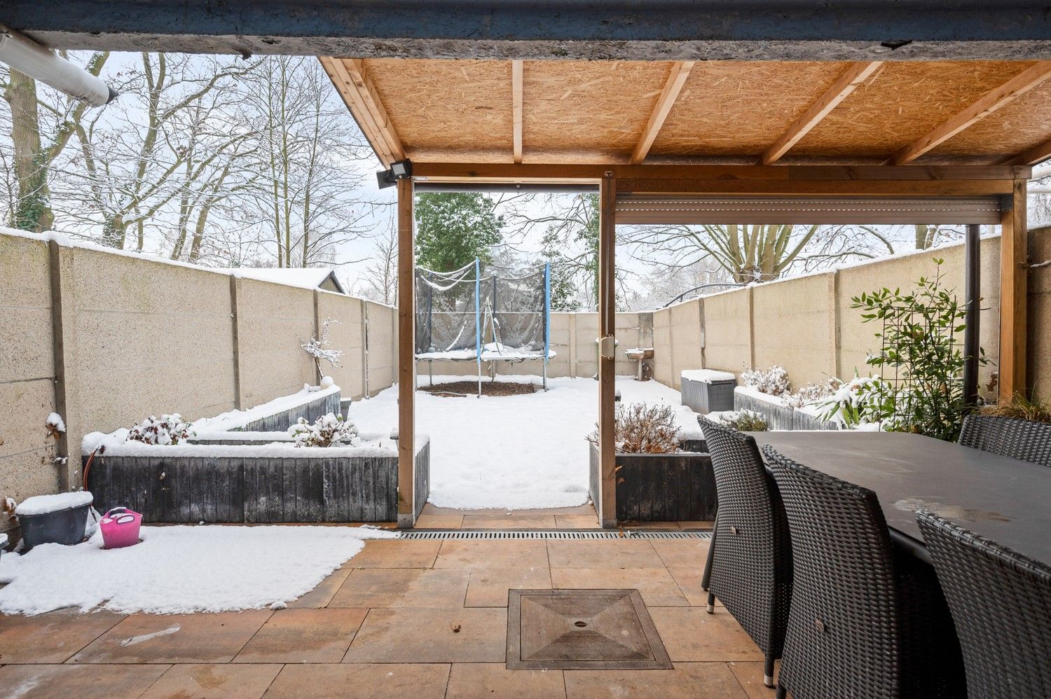 Ruime grotendeels gerenoveerde belétage met 3 slaapkamers, tuin en garage met oprit in Kapellen foto 15