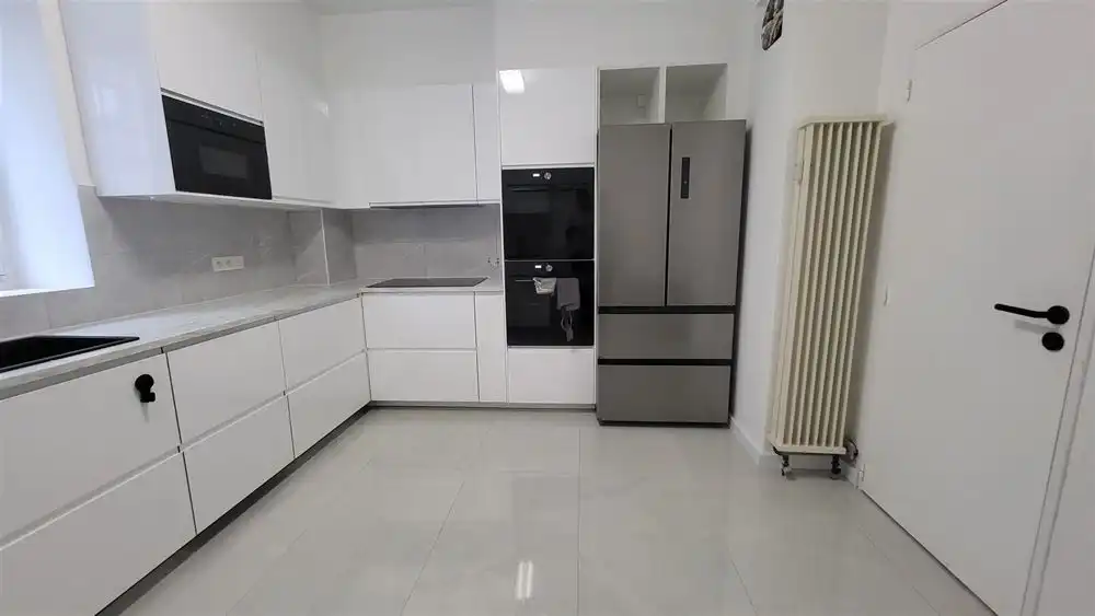 Ruim appartement met zicht op Stadspark foto 14
