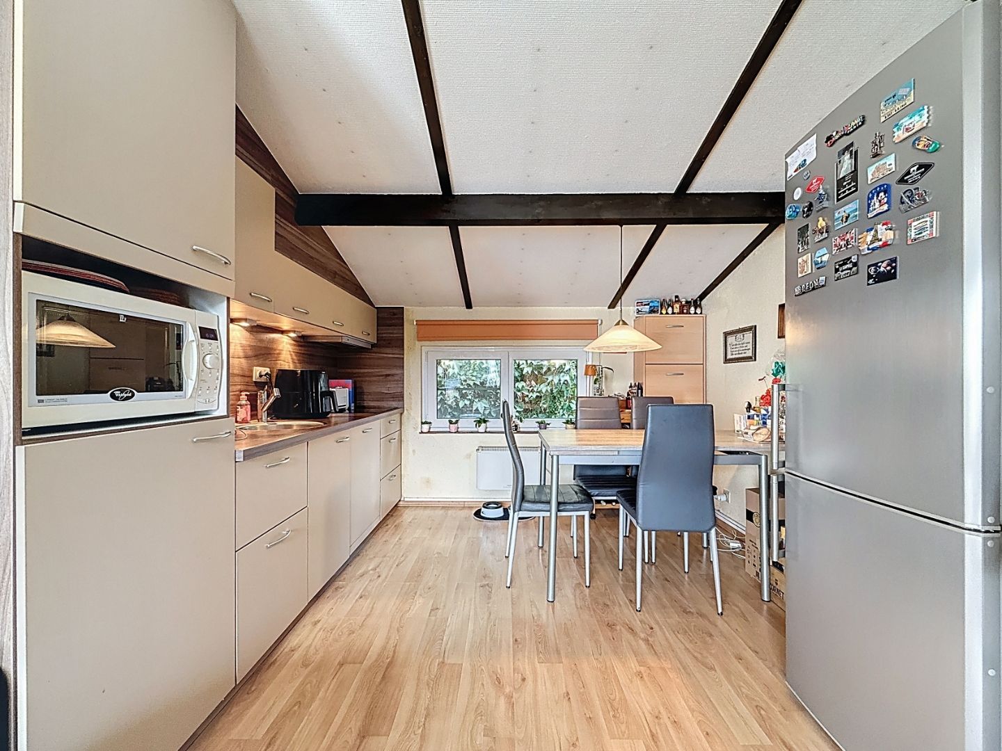 Vakantiewoning met parking en garage nabij zee & duinen foto 6