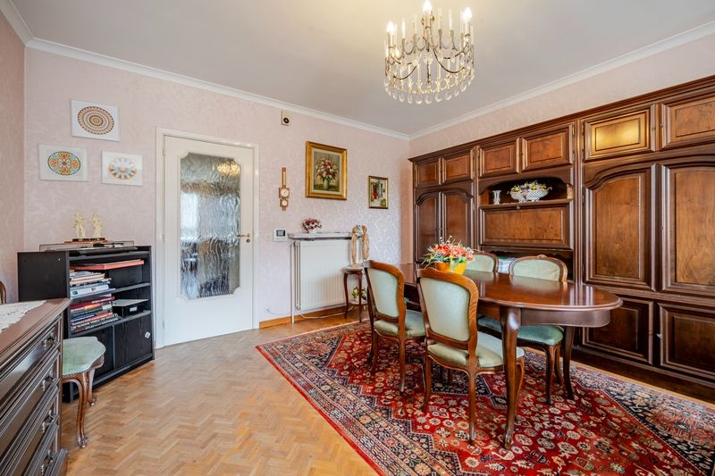 Roeselare : Zeer goed onderhouden appartement gelegen nabij Geitepark – 92 m² met zuidgericht terras en noordgericht terras (2 slps) foto 6