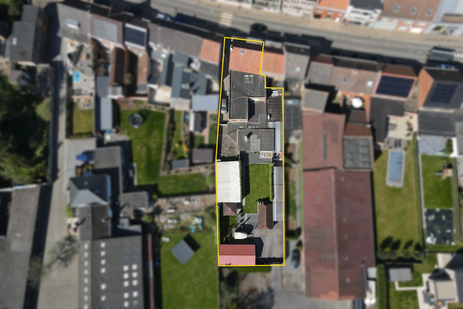 Ruime handelswoning in het centrum van Aartrijke foto 17