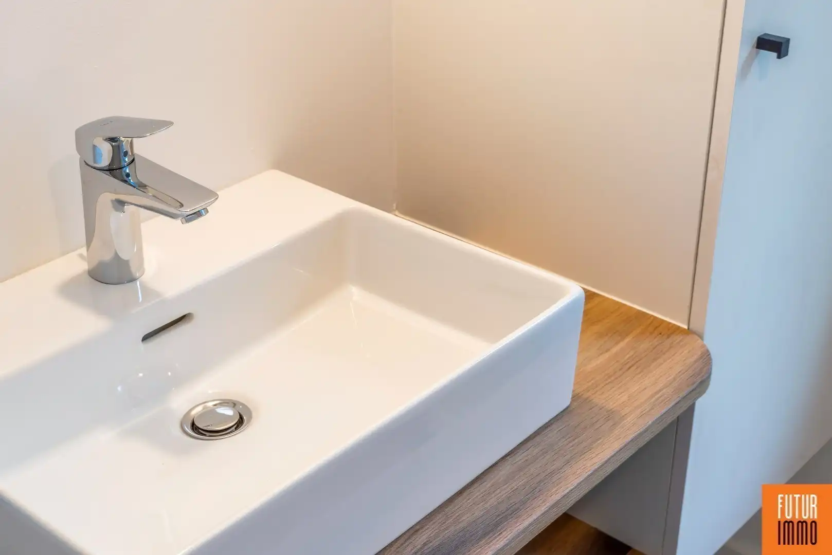 Energiezuinig appartement met garage - centrum Brugge foto 9