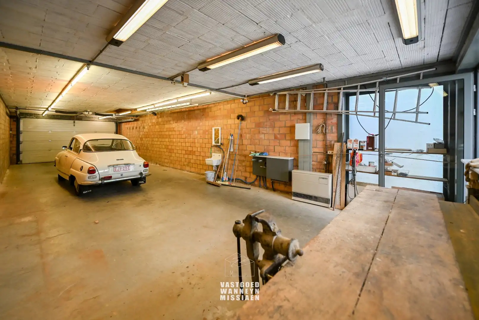 Herenwoning met praktijk, 5 slaapkamers met garage (68m2) en uitweg. foto 15