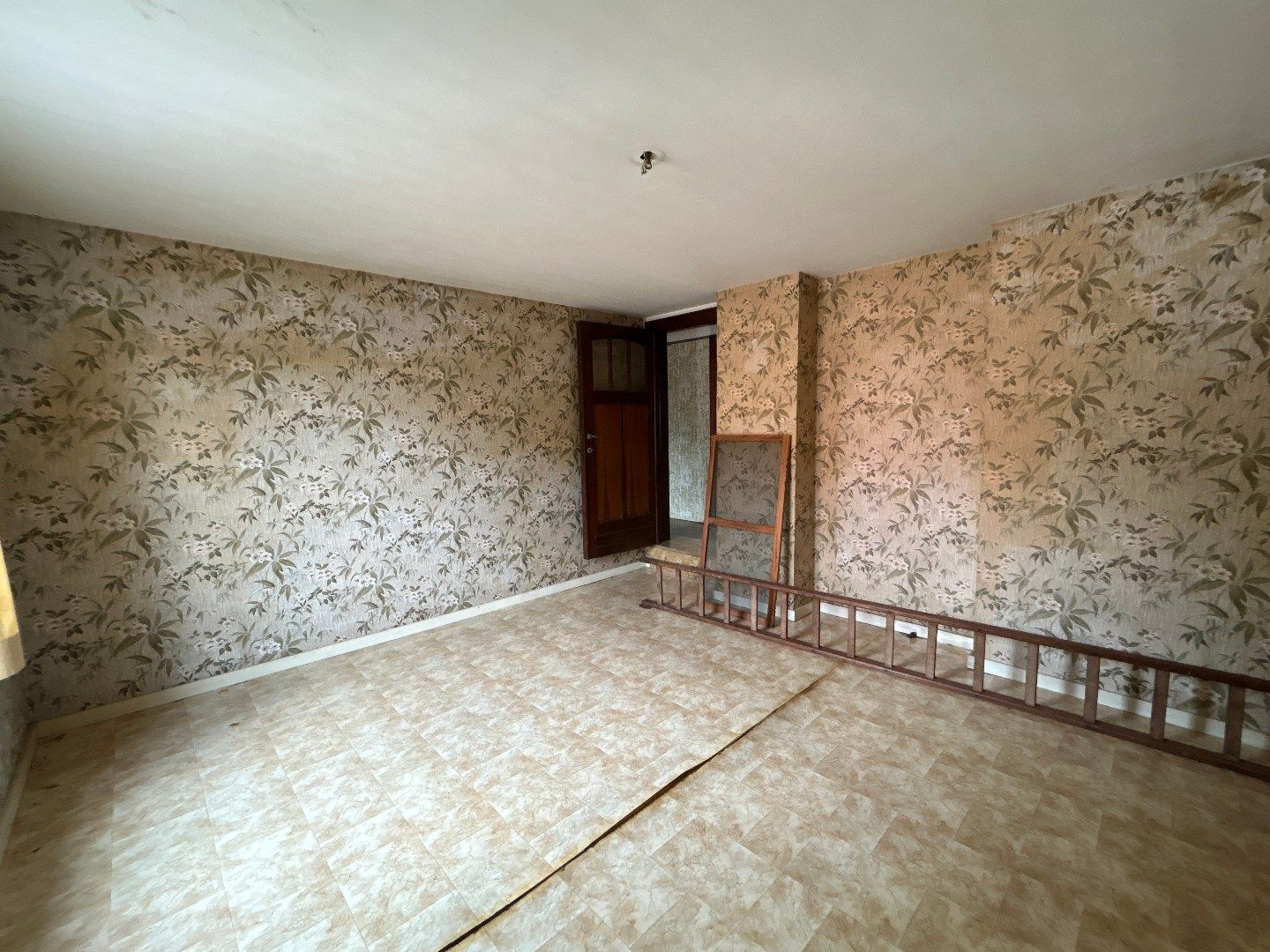 Verrassend ruim renovatiepand te Wespelaar  foto 16
