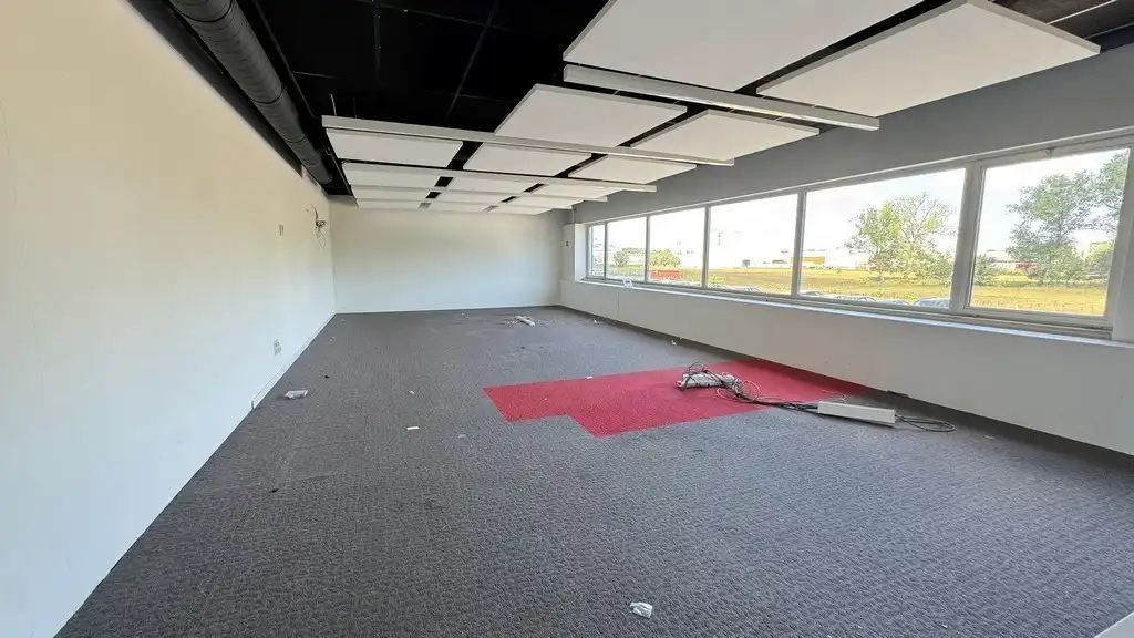 Bedrijfsunit te huur nabij A12 in Aartselaar Business Estate foto 6