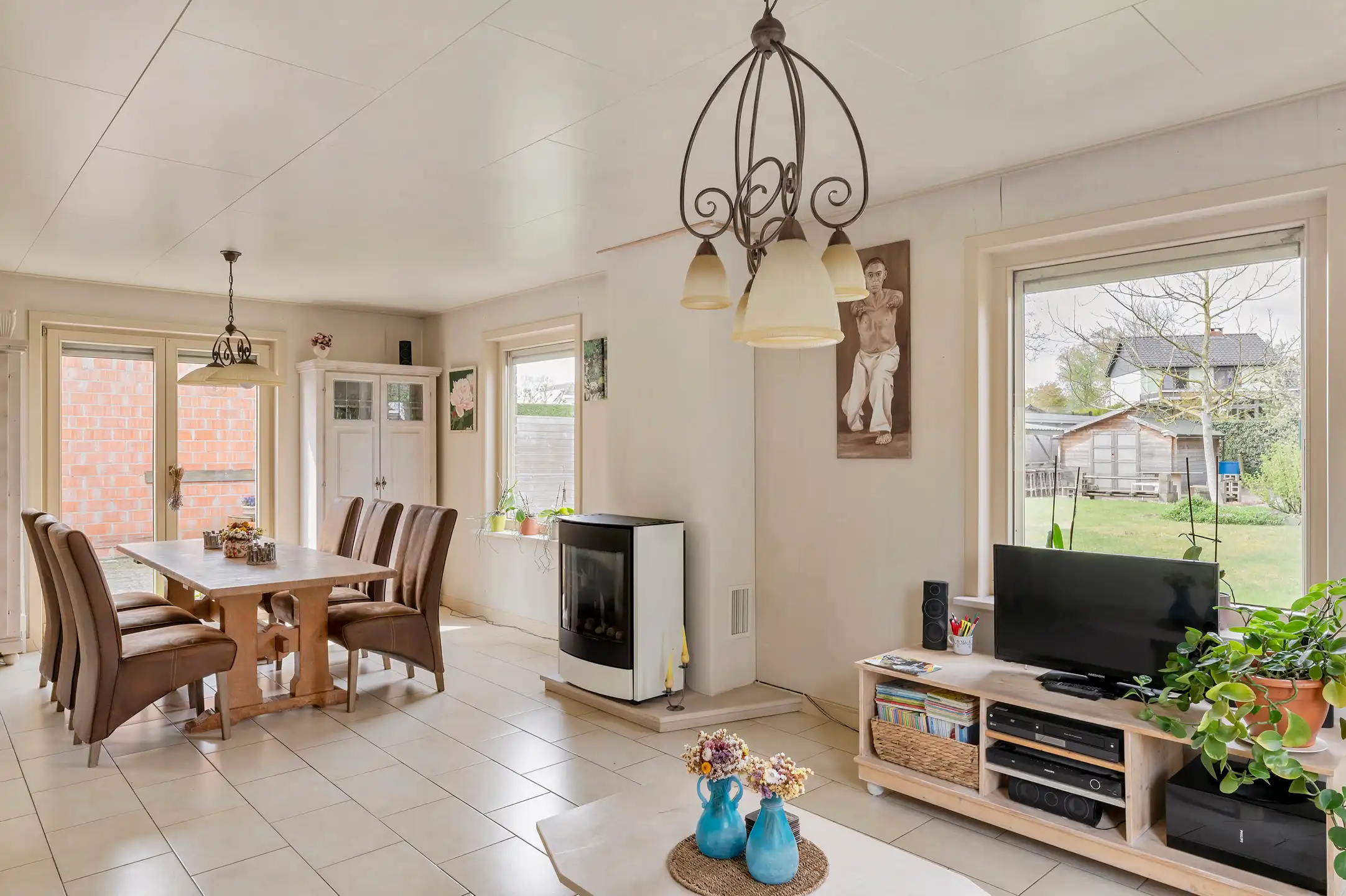 Woning in een gegeerde buurt foto 5