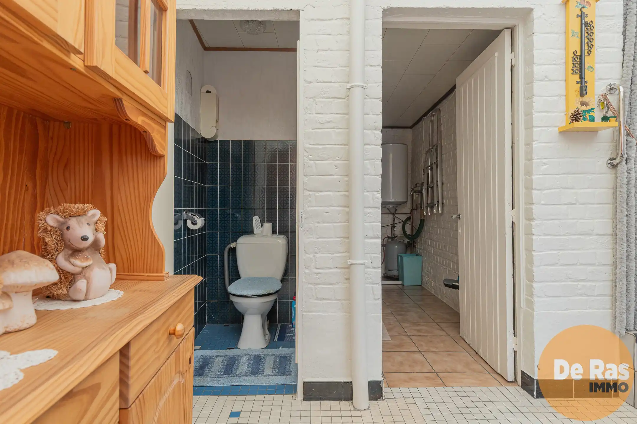 LEDE- Stevige halfopen bebouwing pal in centrum! foto 11