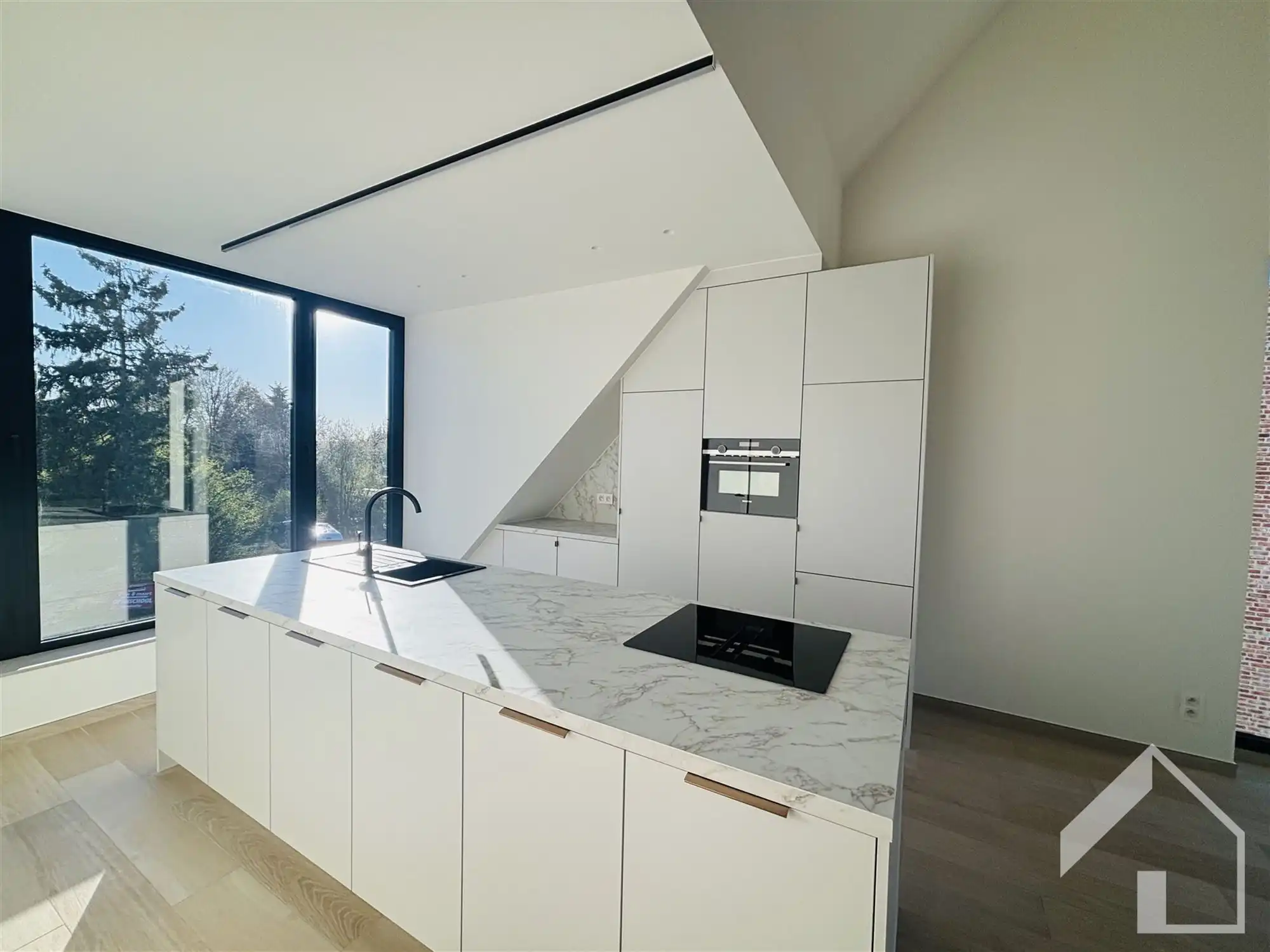 Nieuwbouwappartement op de 2e verdieping met lift foto 4