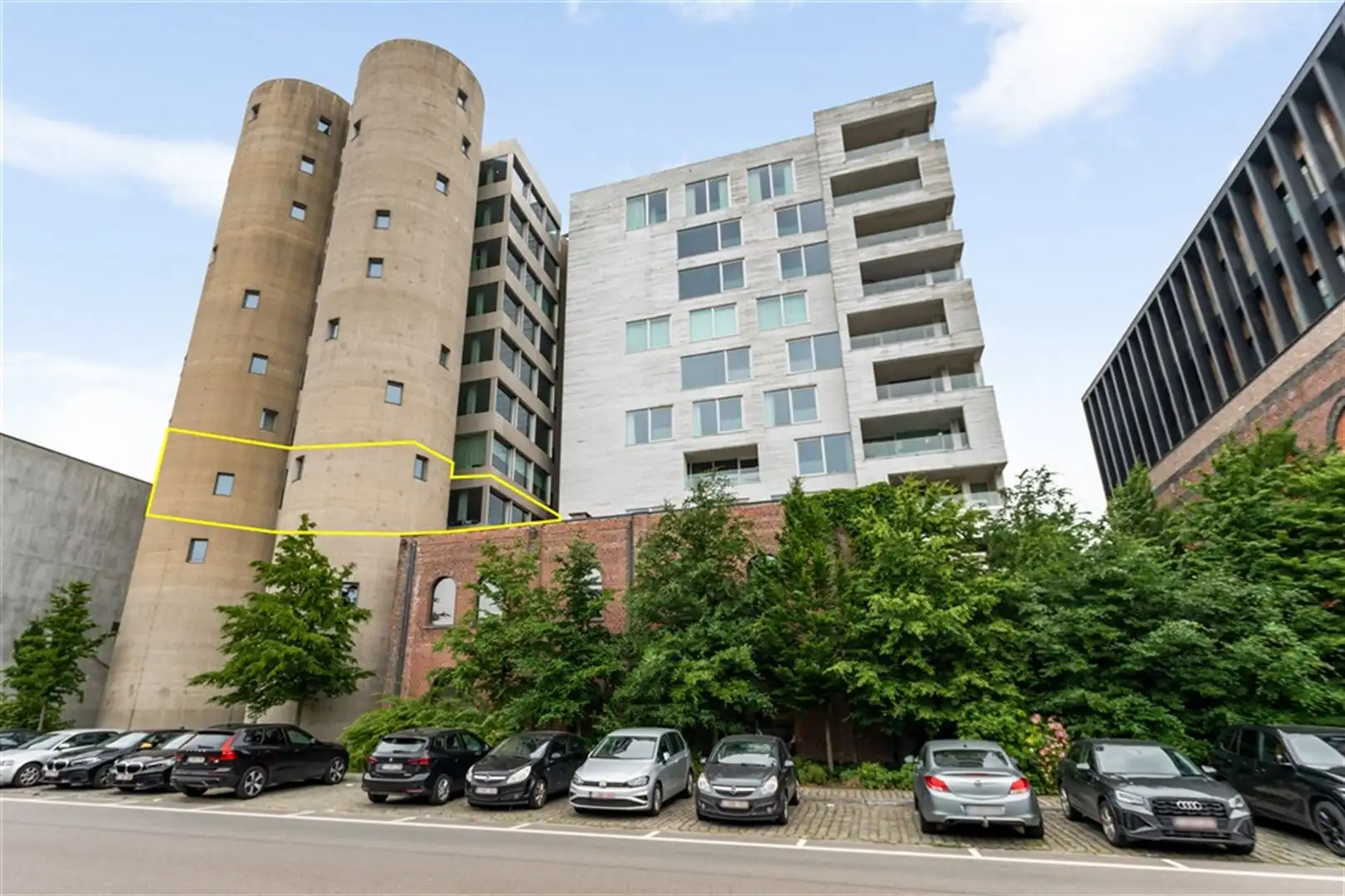 Atypisch landmarkpand te koop op de Kanaalsite van Axel Vervoordt foto 16