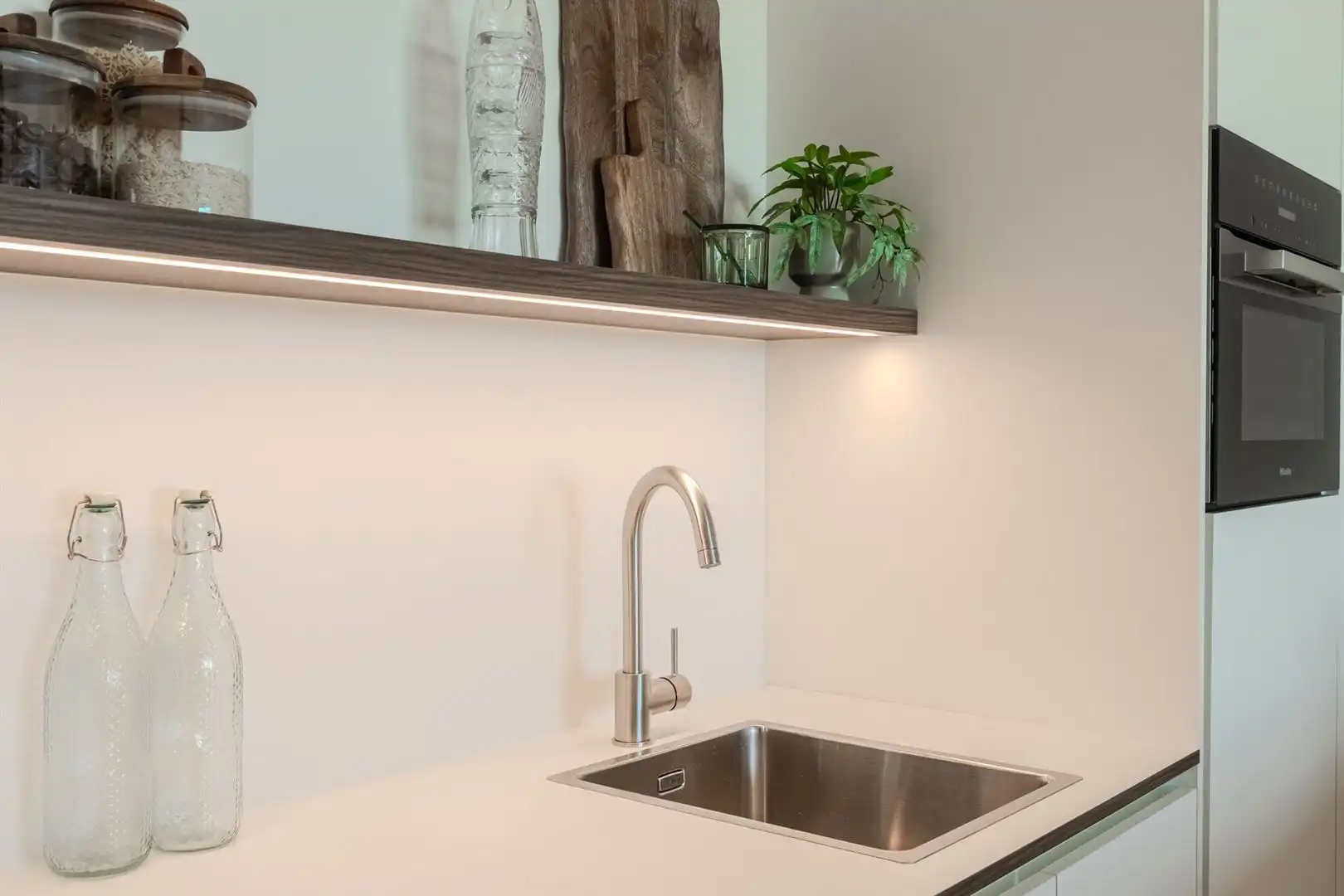 Instapklaar nieuwbouwappartement op de Zeedijk !  foto 25