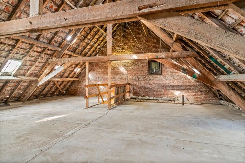 Grondig op te frissen woning TE KOOP nabij centrum Wakken. foto 17