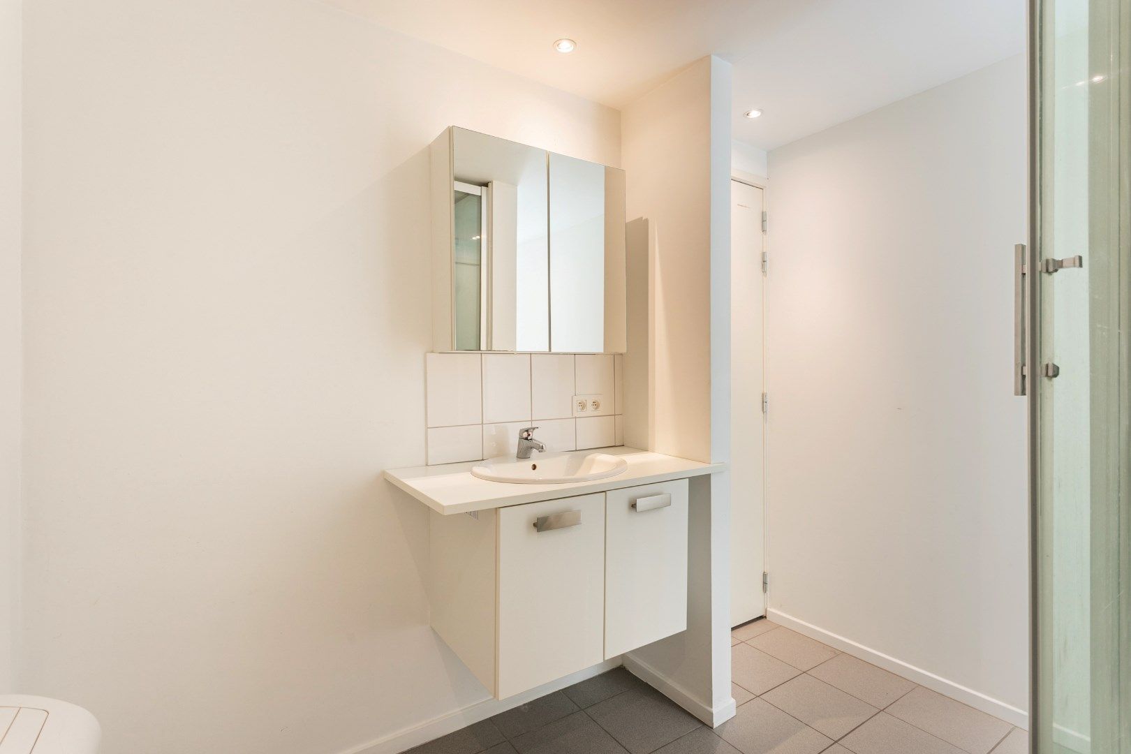 Appartement 1 slpk met ruim terras centrum Halle foto 9