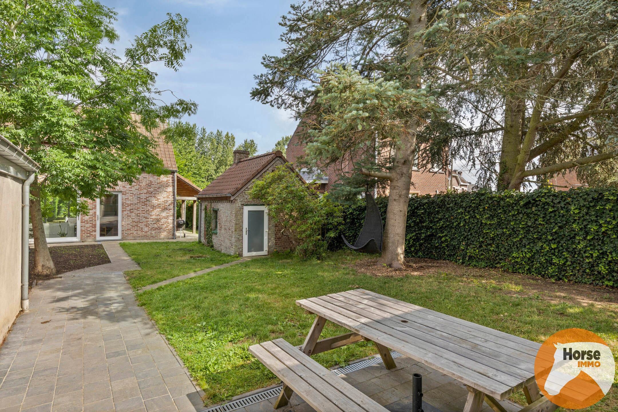 BURST - Instapklare woning met bijgebouw en ruime tuin/weide foto 20