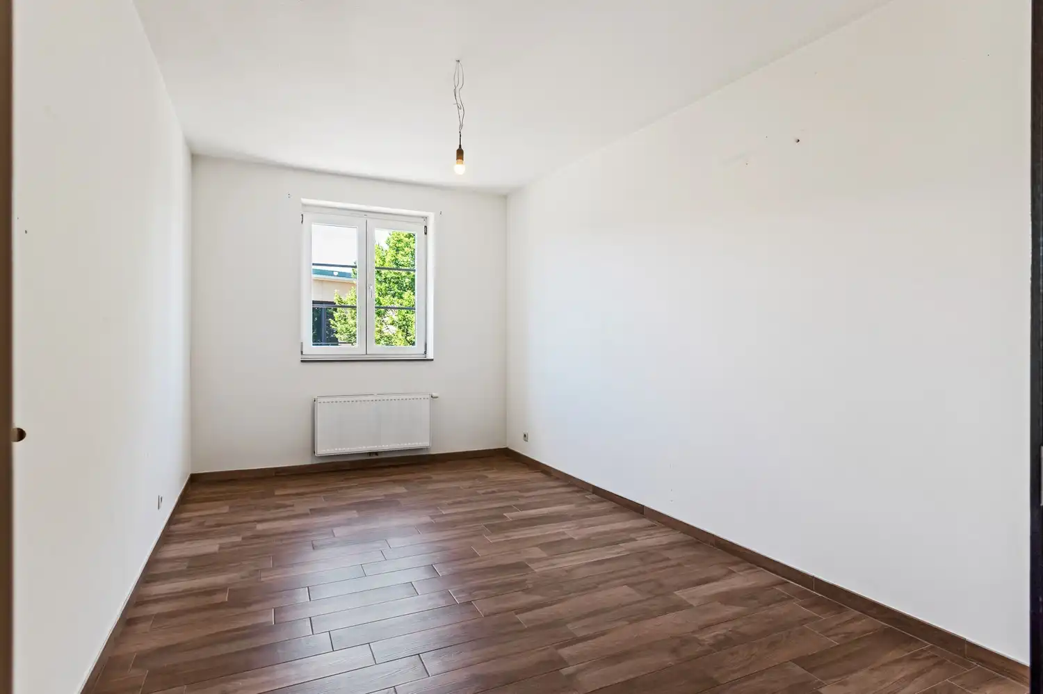 Instapklaar appartement met 2 slaapkamers! foto 13