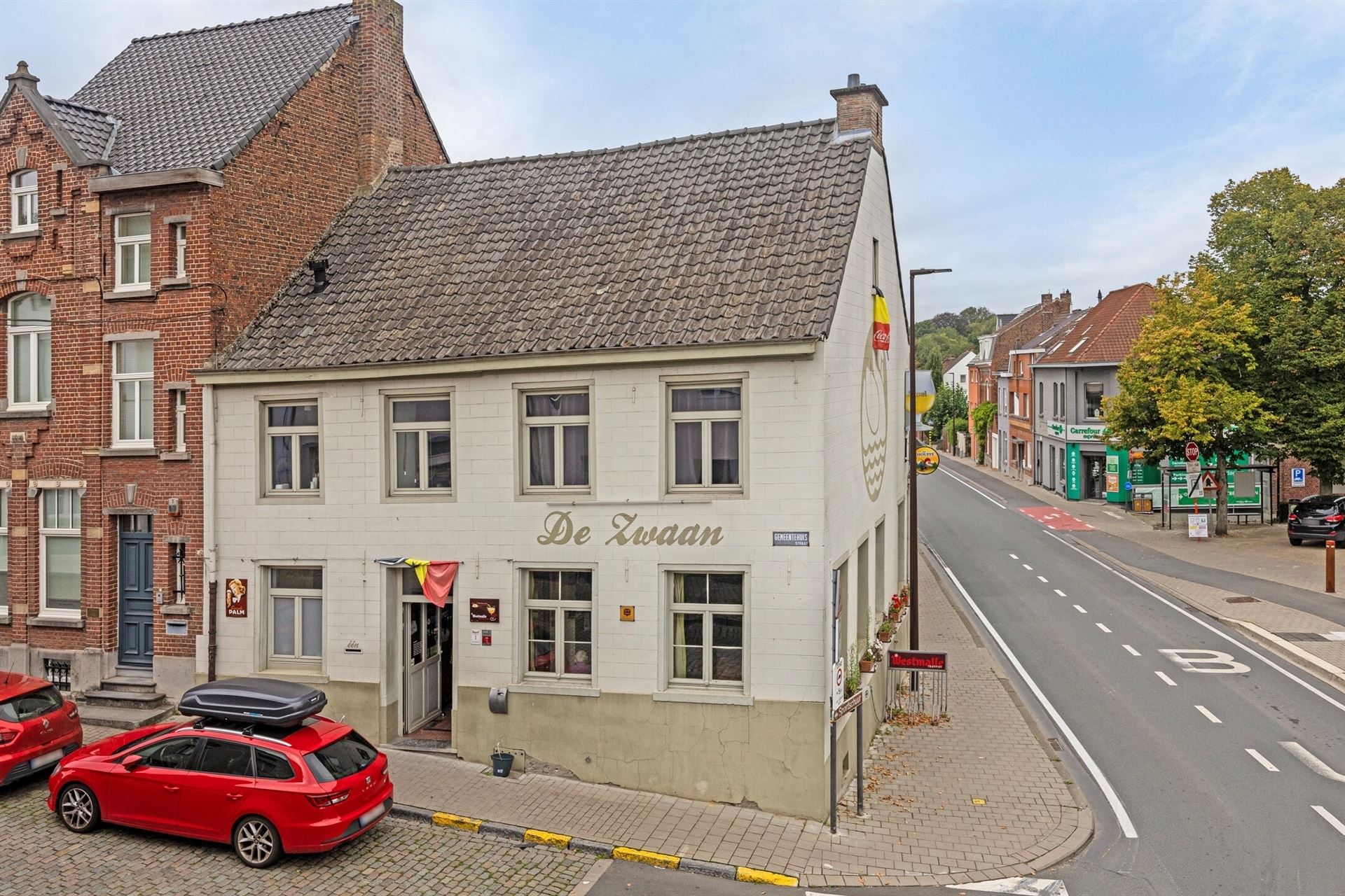 CENTRUM DWORP : karaktervol handelspand met woonst  foto 3