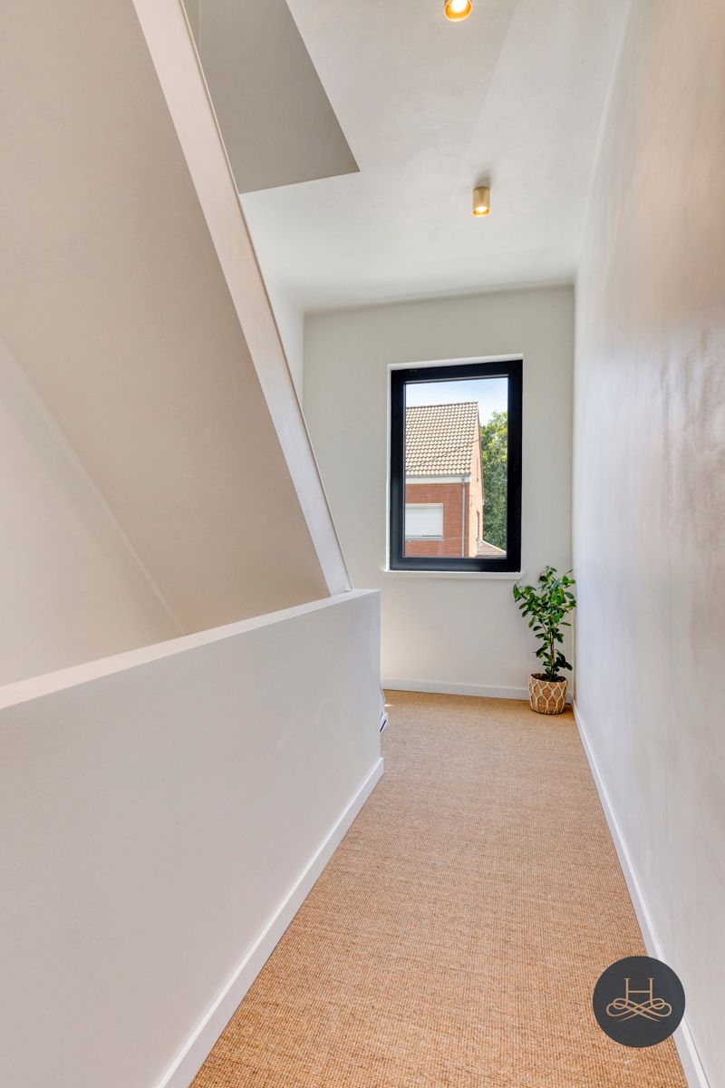 Stijlvolle, energiezuinige en gerenoveerde woning met tuin foto 13