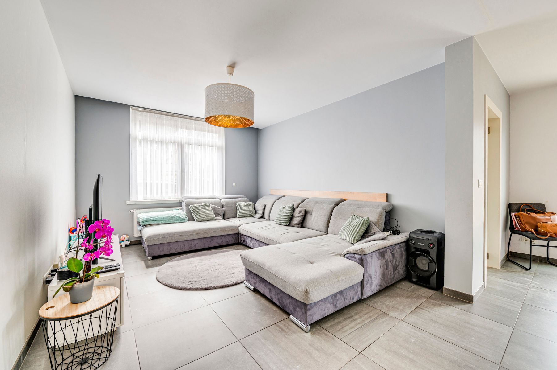 Ruime woning met 4 slaapkamers en tuin foto 8