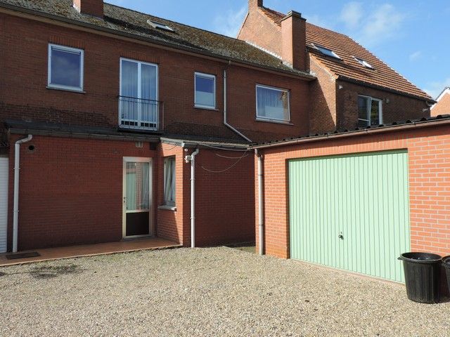 Gelijkvloers appartement met garage foto 11