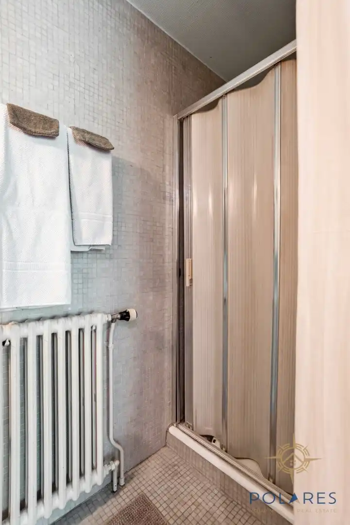 Ruime bel-etage woning met tuin op toplocatie foto 25