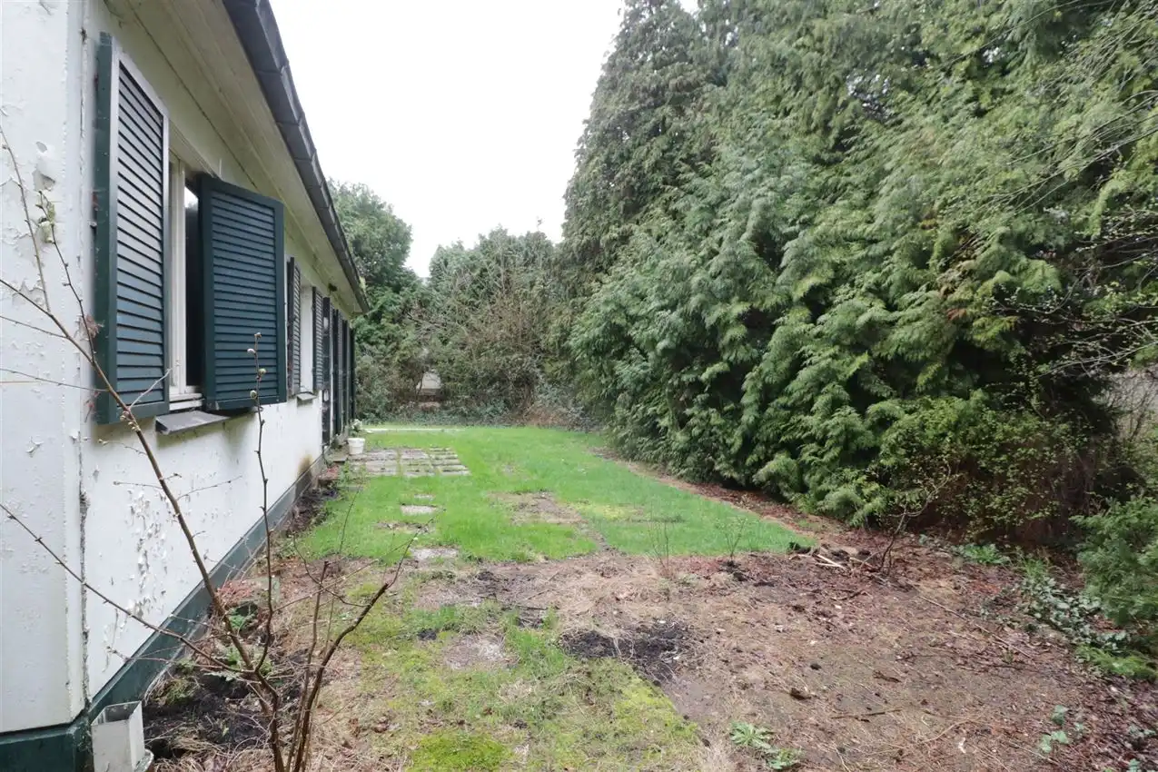 karaktervol, geliefde ligging, 6 slpk, te renoveren foto 3