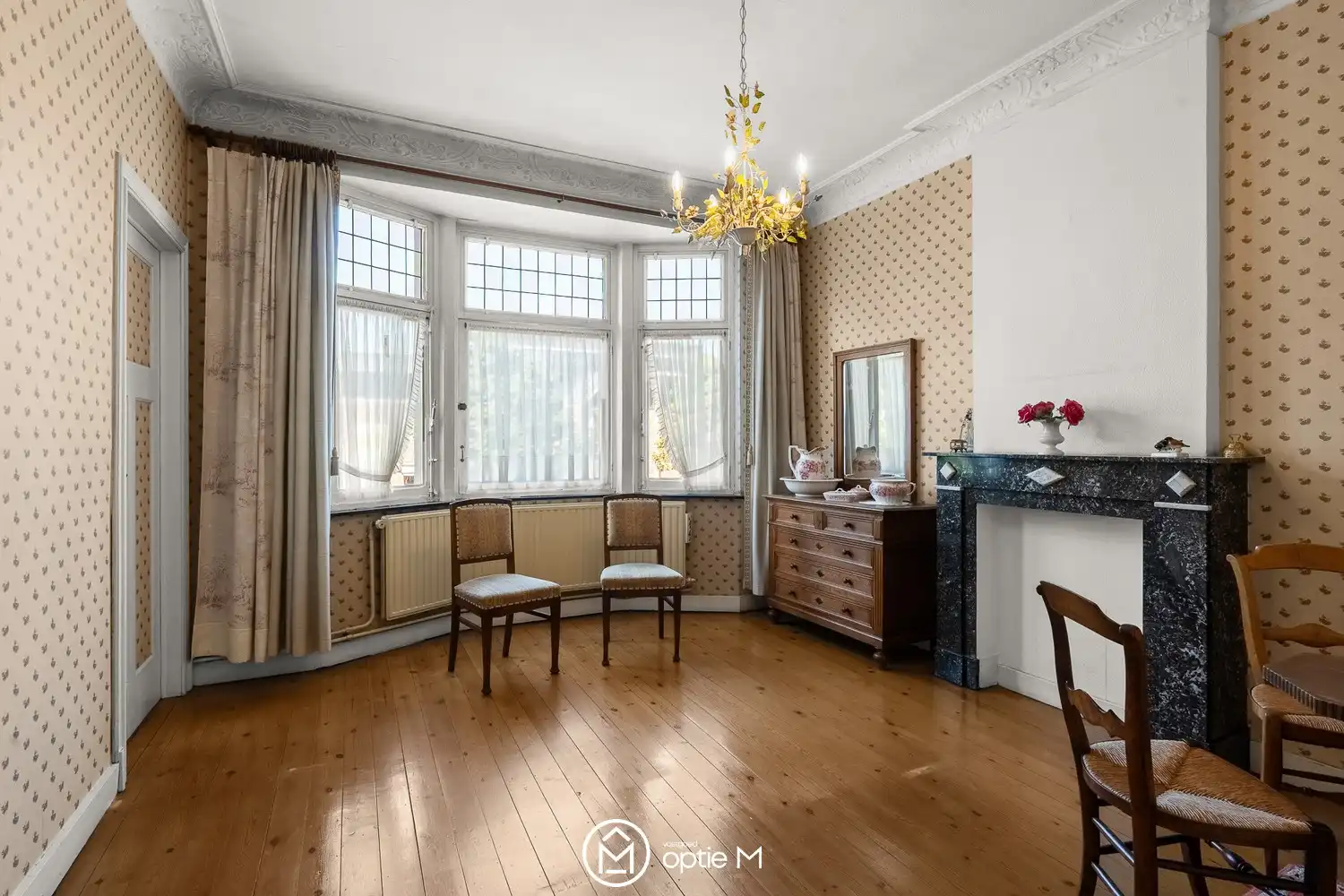 Karaktervol Herenhuis te koop vlakbij centrum Hasselt foto 16