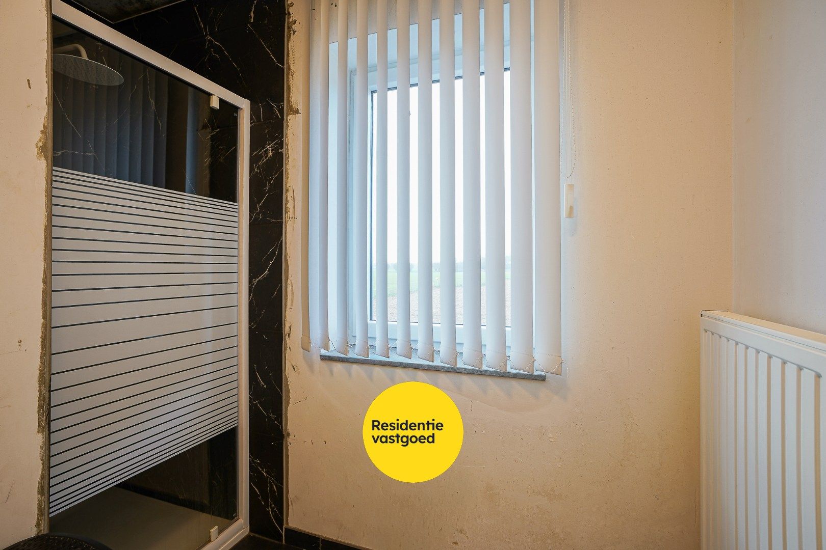 Recente woning op landelijke ligging in Aartrijke foto 16