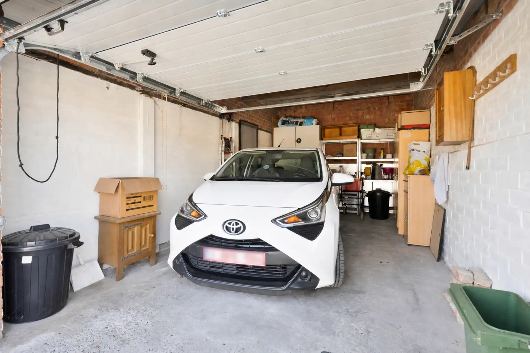 Instapklaar Gelijkvloers appartement mét garage.  foto 14