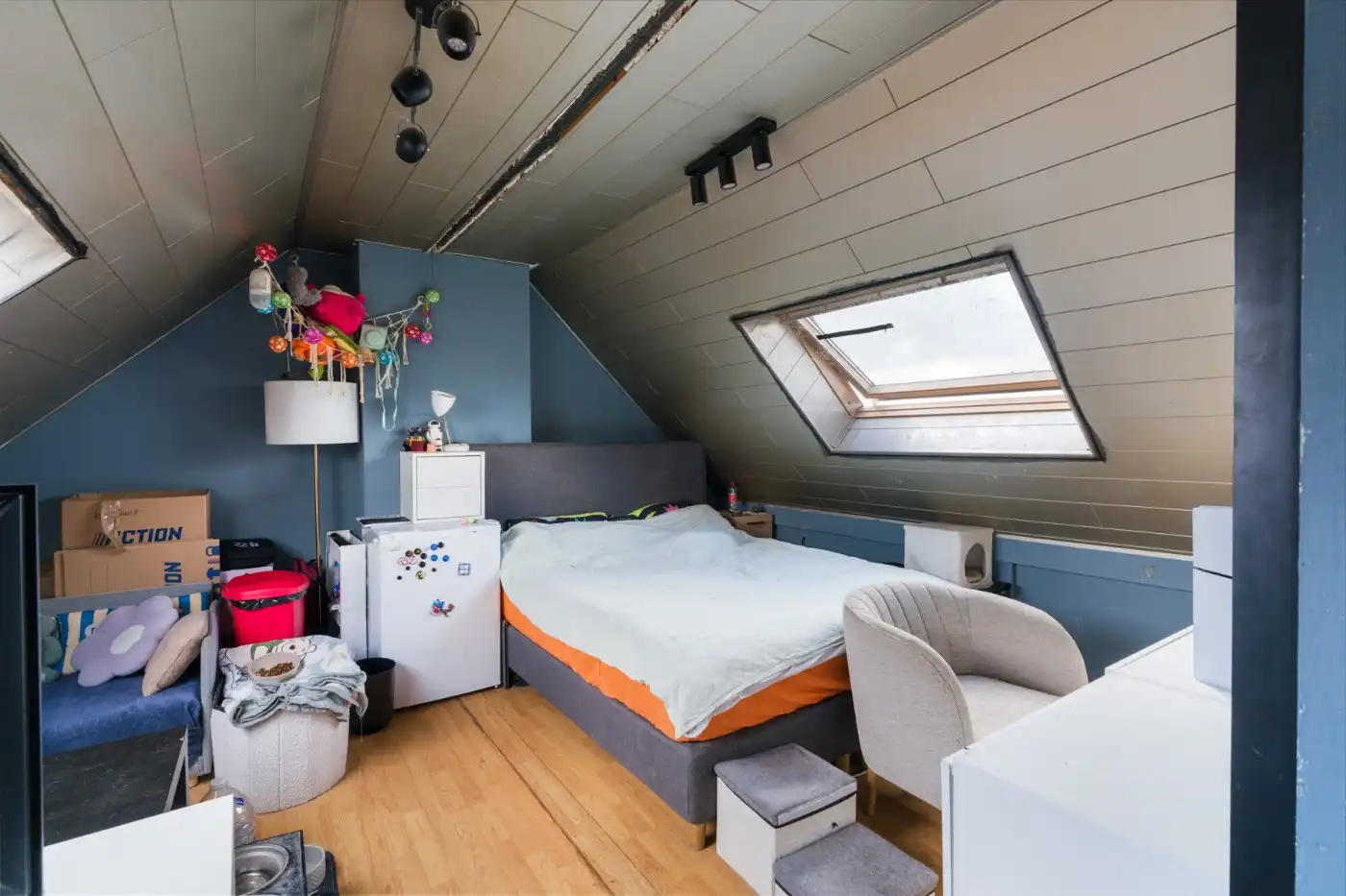 Gerenoveerde woning met 3 slpk. en tuin foto 18