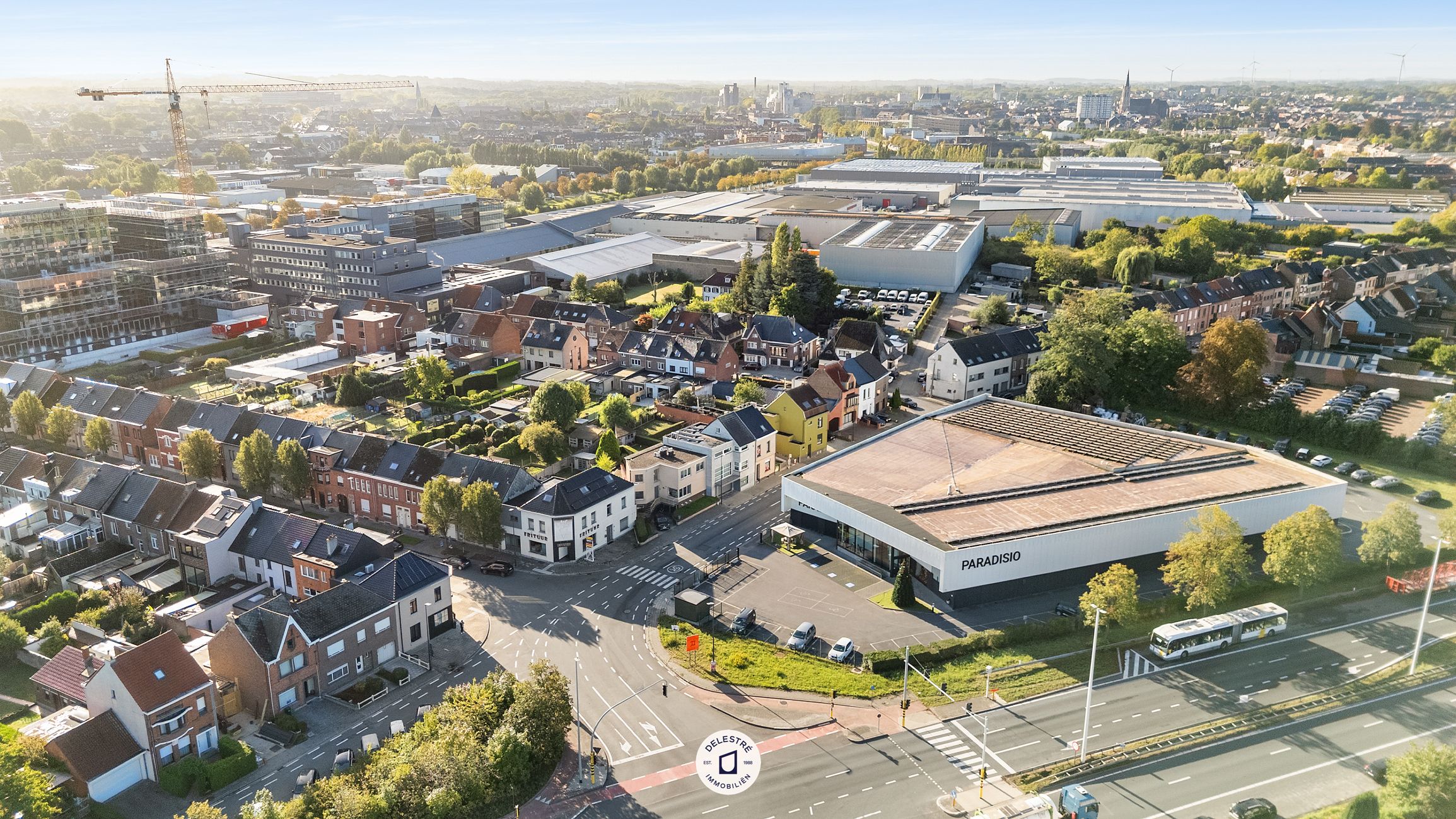 GERENOVEERD COMMERCIEEL PAND MET WOONST TOPLOCATIE foto 28