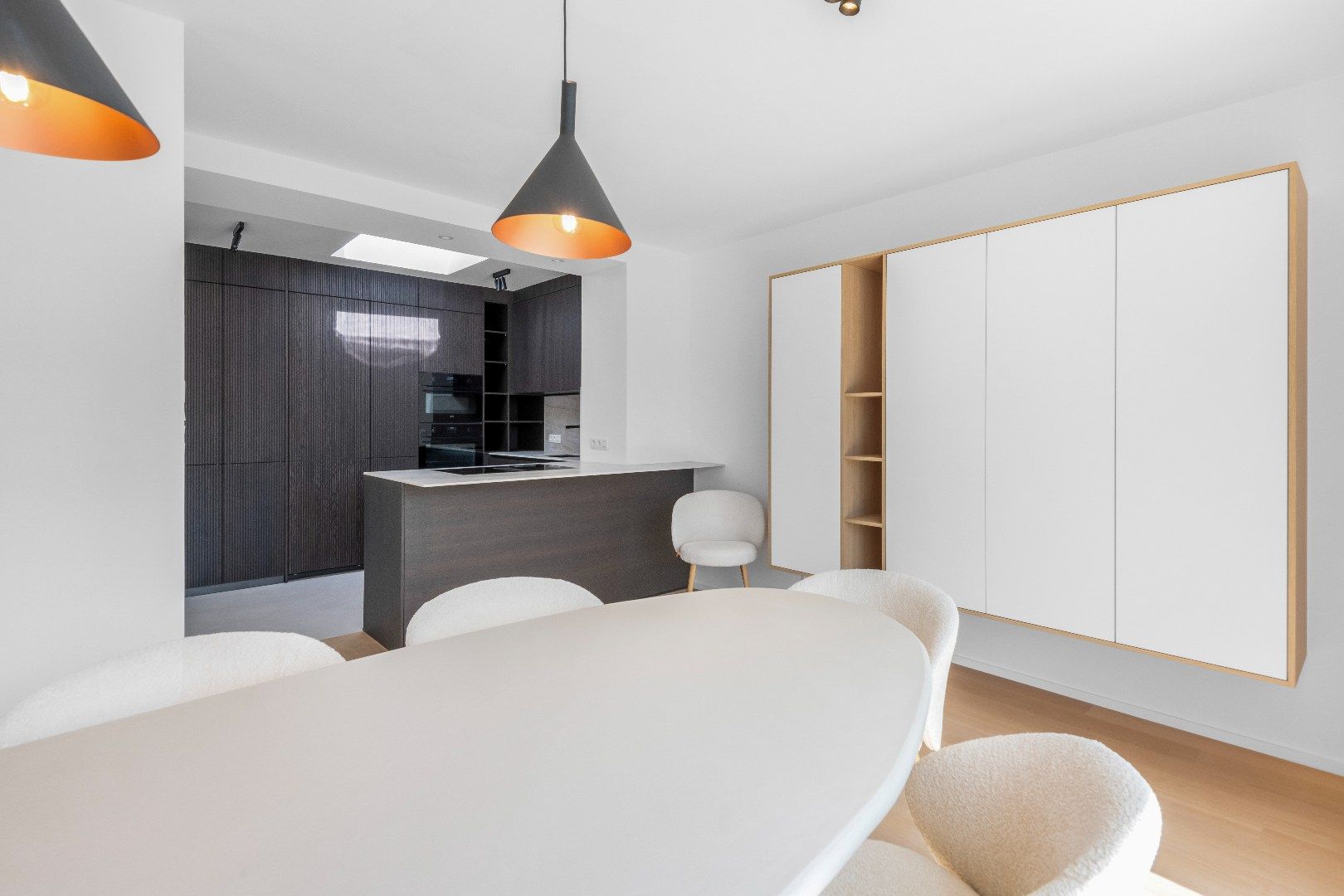 Zeer zonnige penthouse met open zicht vlakbij de Dumortierlaan. foto 7