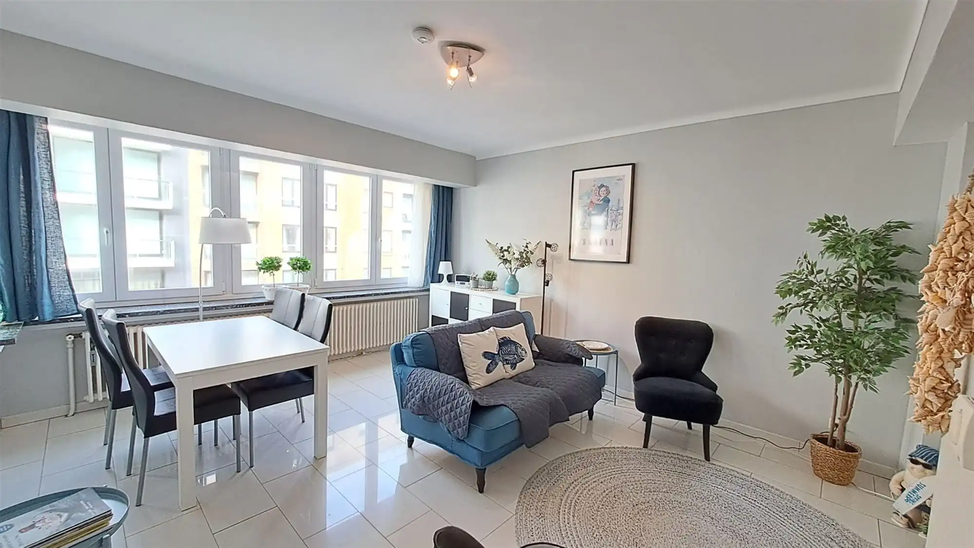 Gemeubeld appartement met 2 slaapkamers foto 3