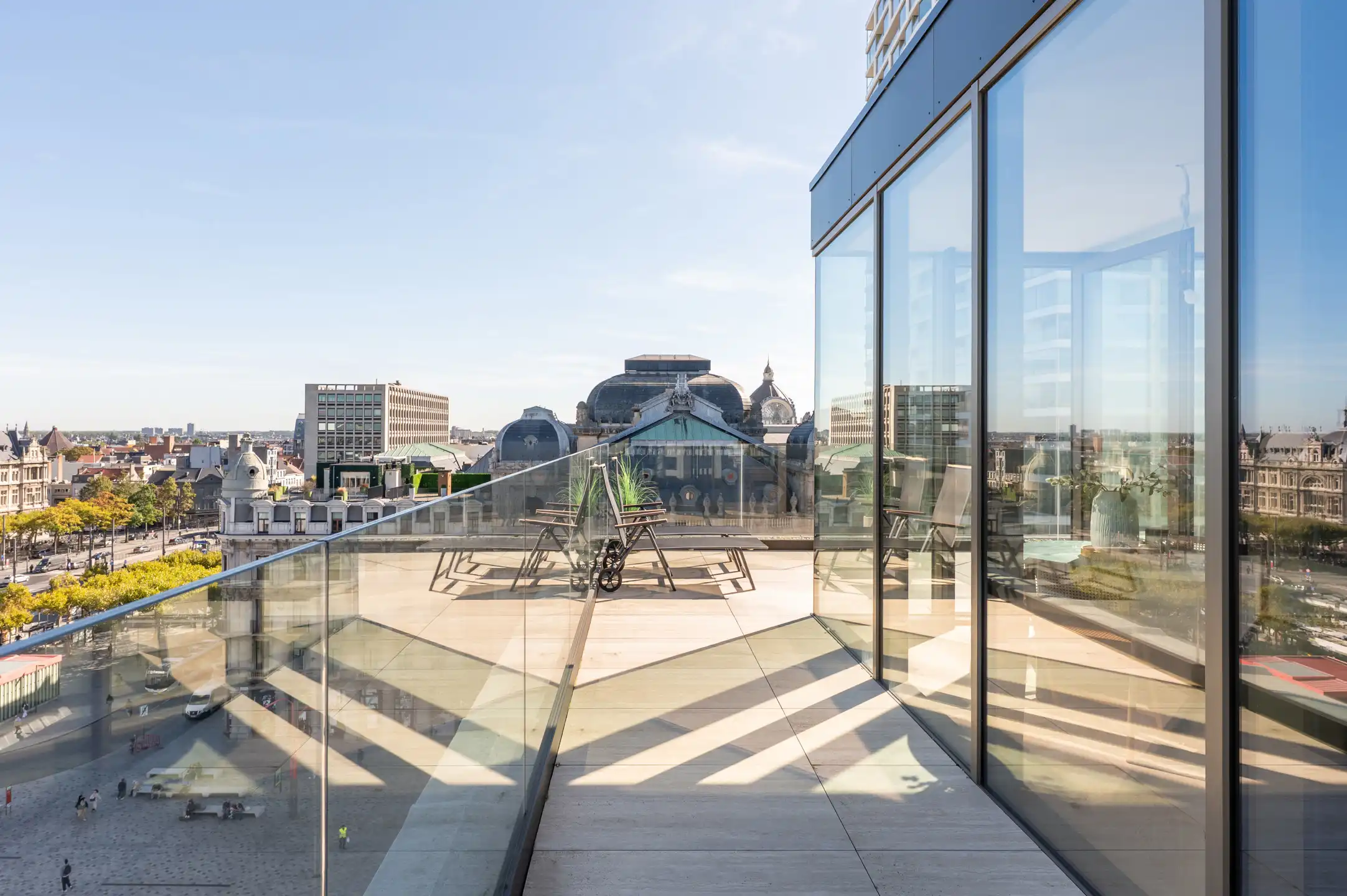 ANTWERPEN - Penthouse in buurt van het theater met uitzicht! foto 4