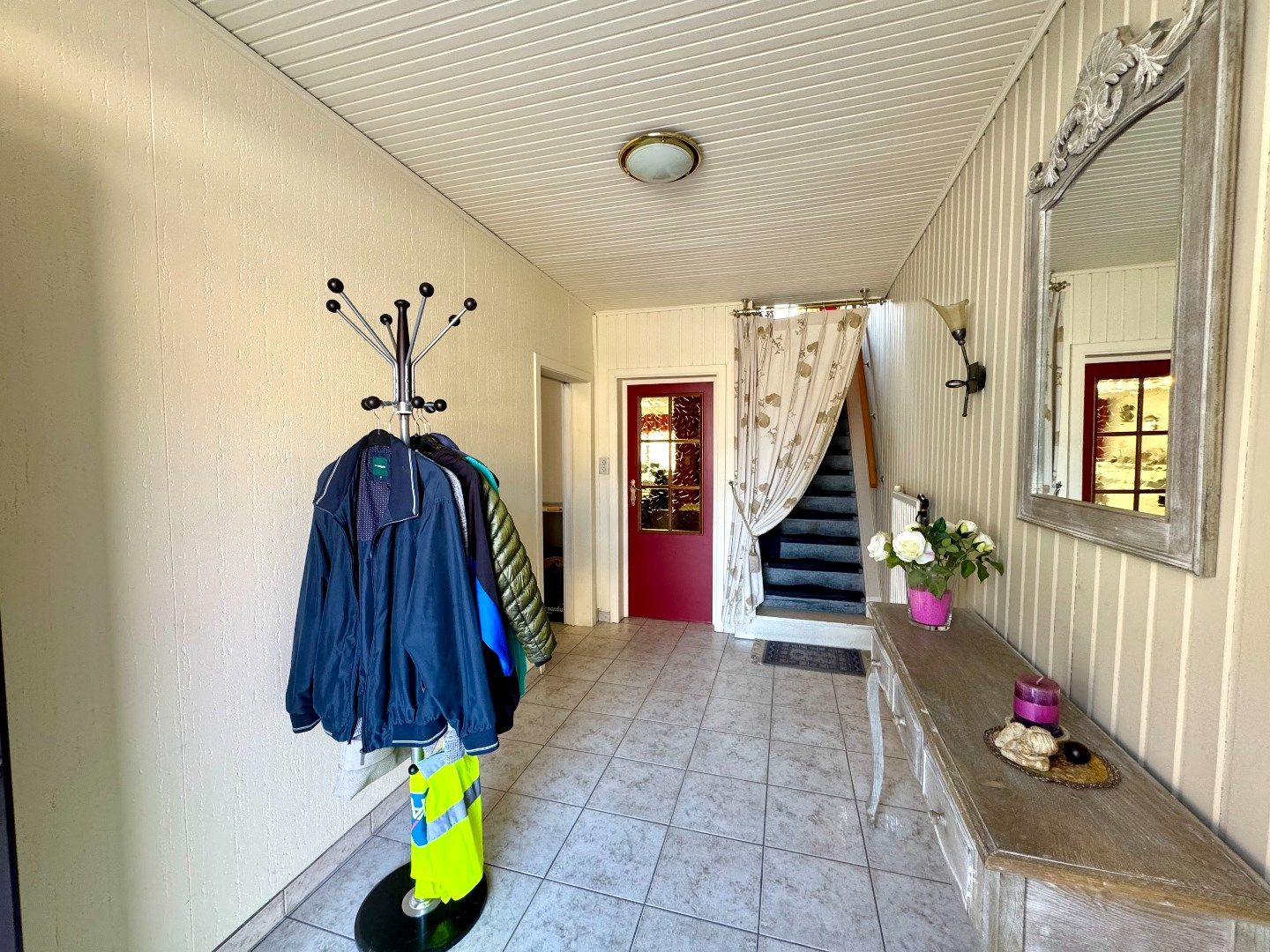 RIJWONING MET  3 SLPKS, GARAGE EN TUIN foto 18