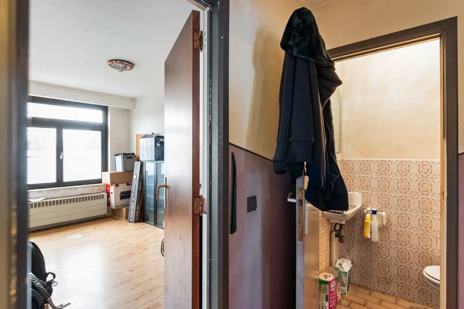 Ruim en lichtrijk 2-slaapkamerappartement in Schoten foto 7