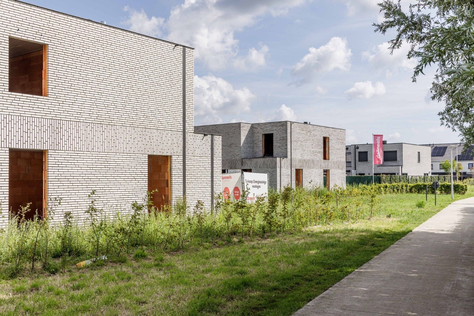 Moderne energiezuinige woning met 4 slpk’s en garage foto 10