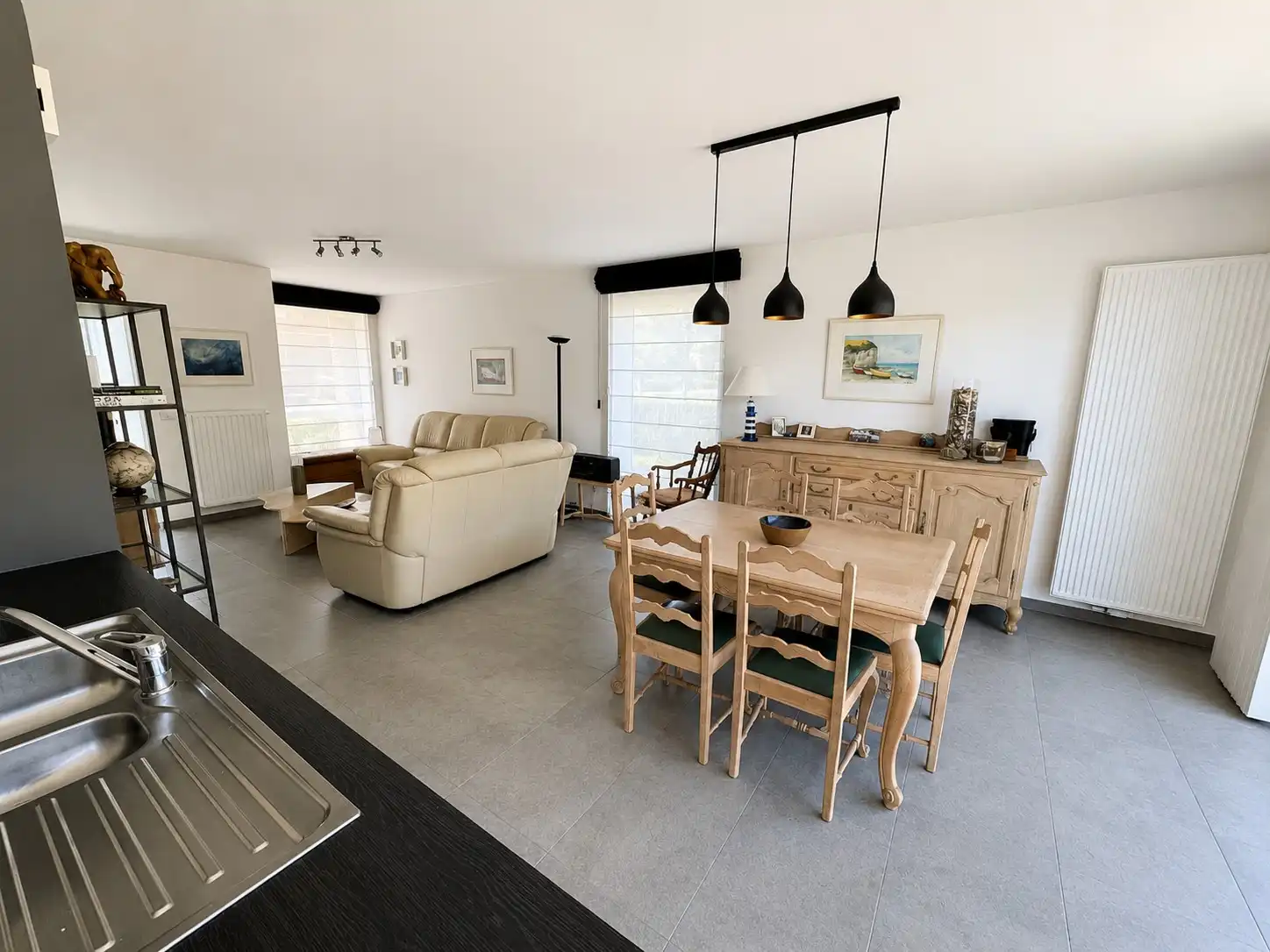 Recent, energiezuinig en tot in de puntjes afgewerkt: deze prachtige BEN-woning uit 2021 combineert modern wooncomfort met een rustige en groene ligging. foto 5