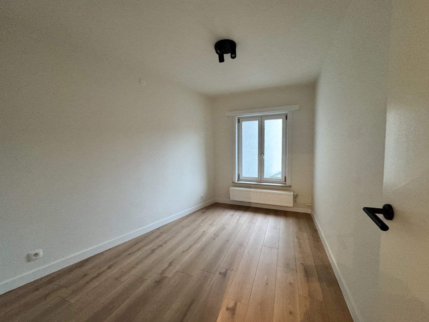 Volledig vernieuwd appartement op de eerste verdieping nabij het begijnhof met zuidgericht terras foto 9