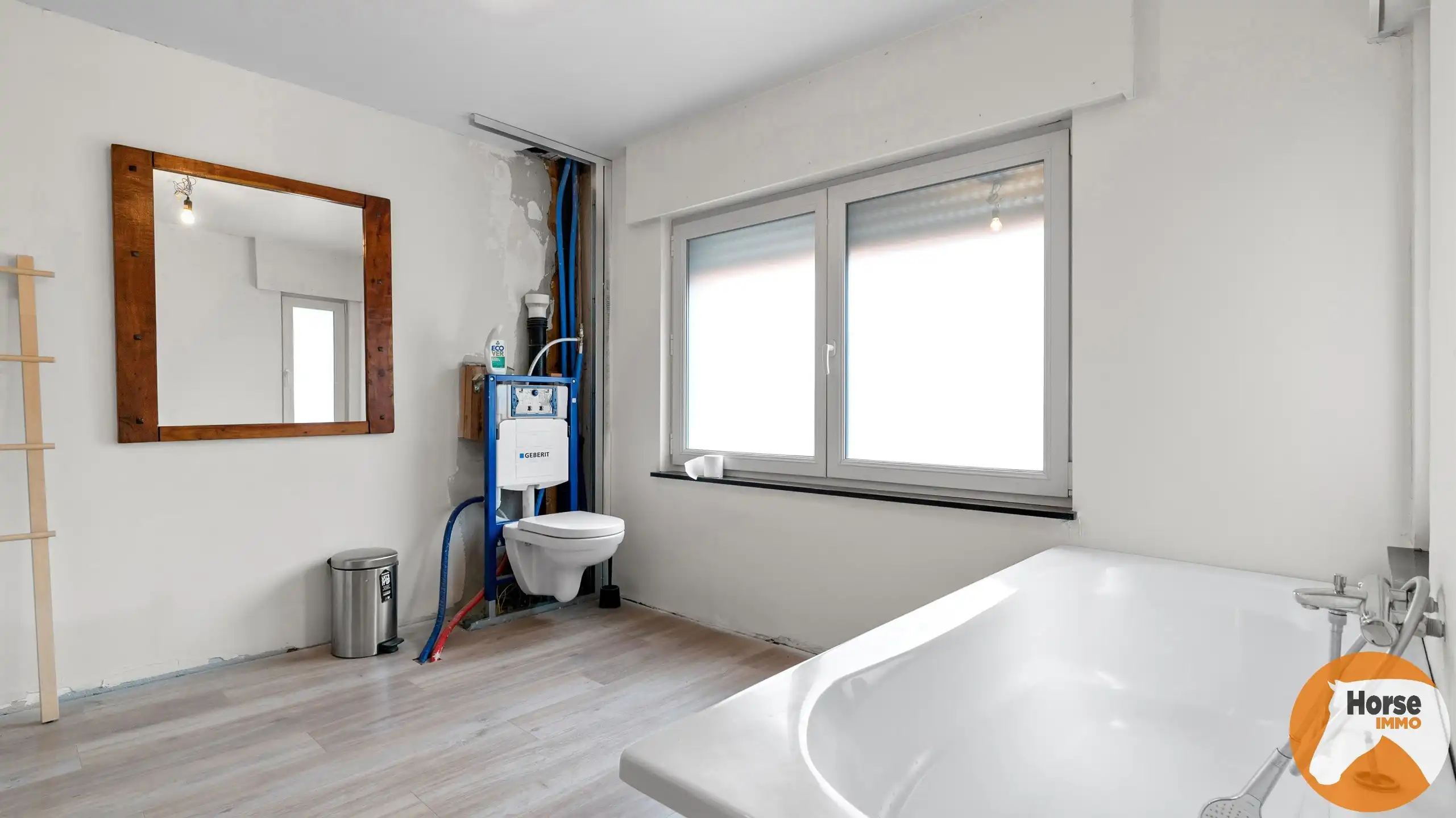 GEETBETS - Gerenoveerde woning met paardenfaciliteiten foto 21