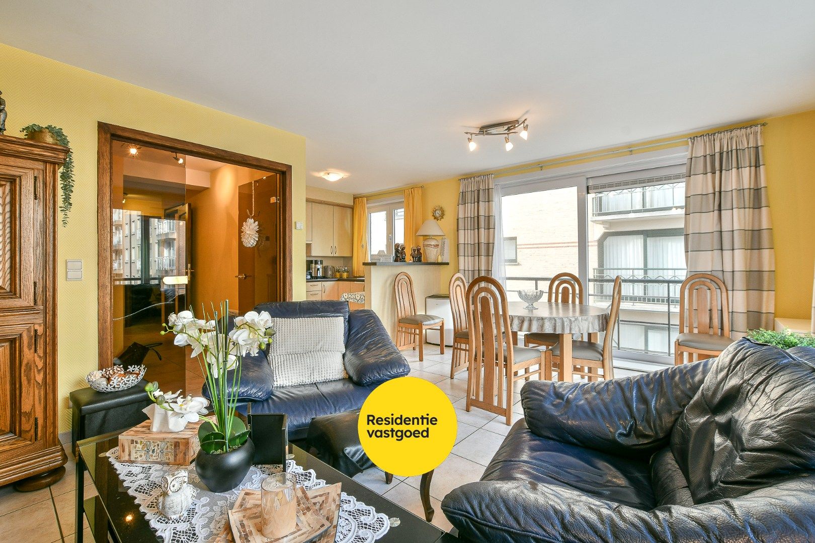 Appartement met 2 slaapkamers op wandelafstand van strand en zee te Wenduine foto 8