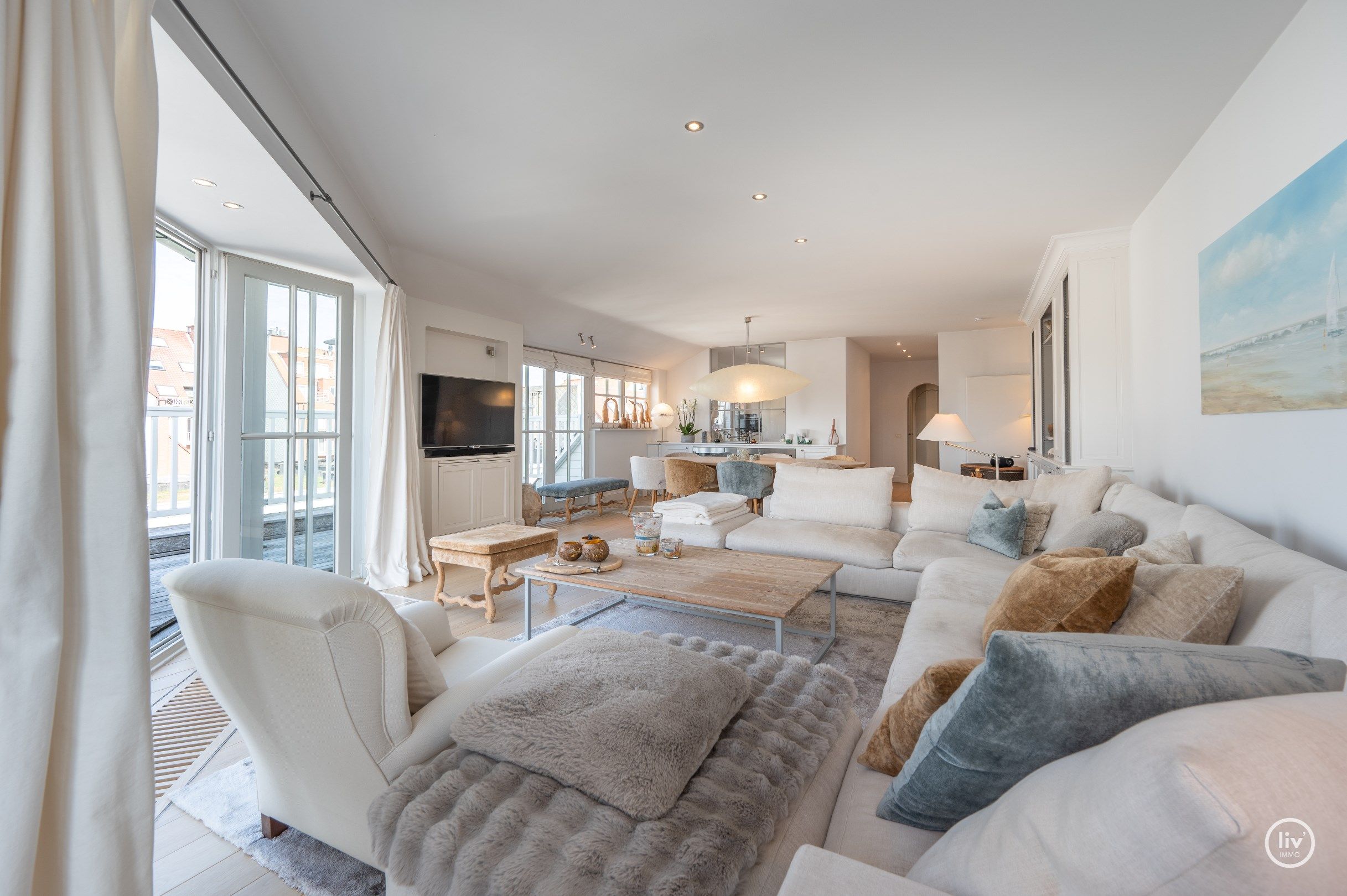 Ruim (160 m2) HOEKduplex met magnifieke open zichten op de Dumortierlaan te Knokke.  foto 9