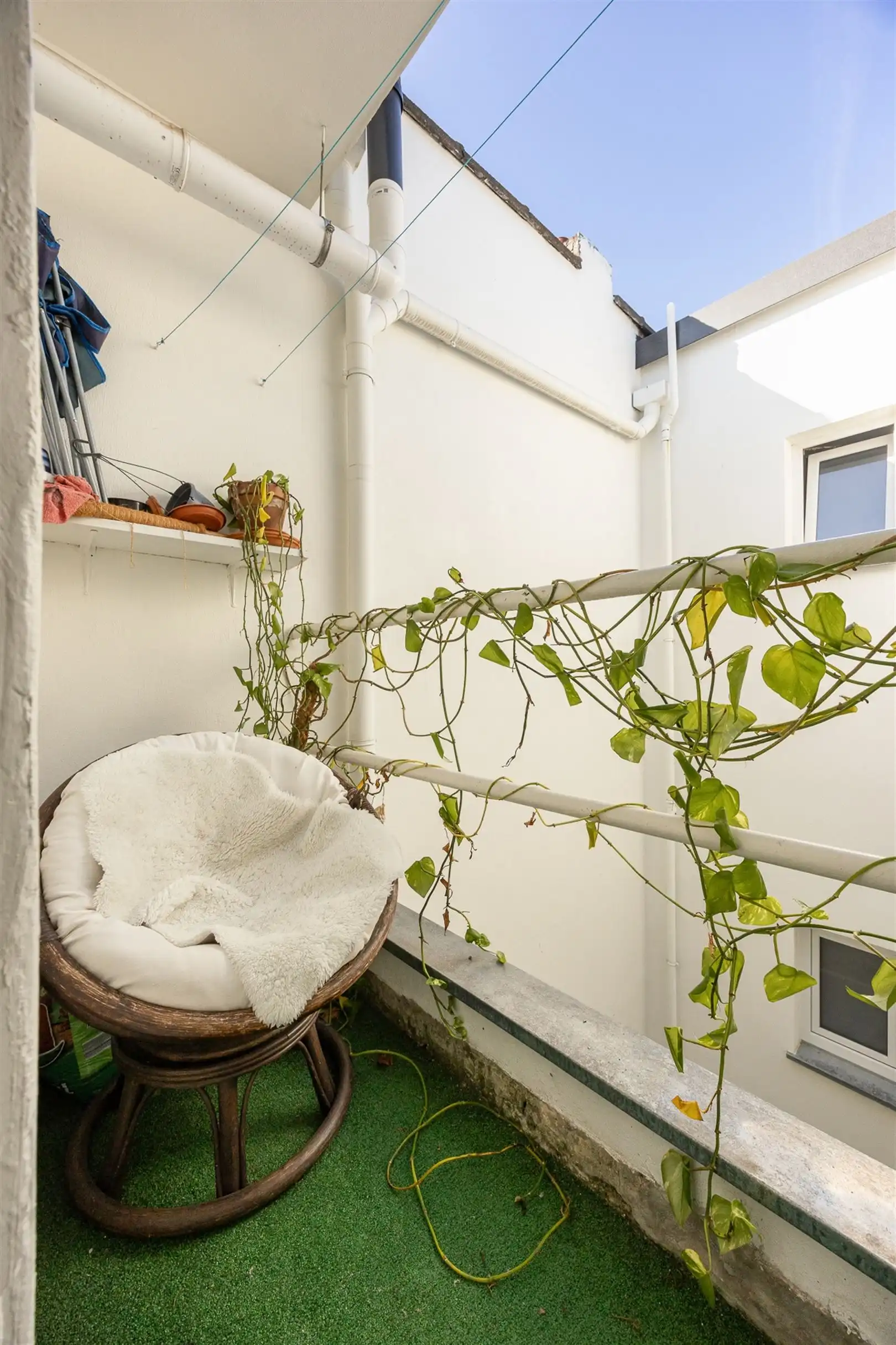 Instapklaar appartement met 1 SLK foto 12