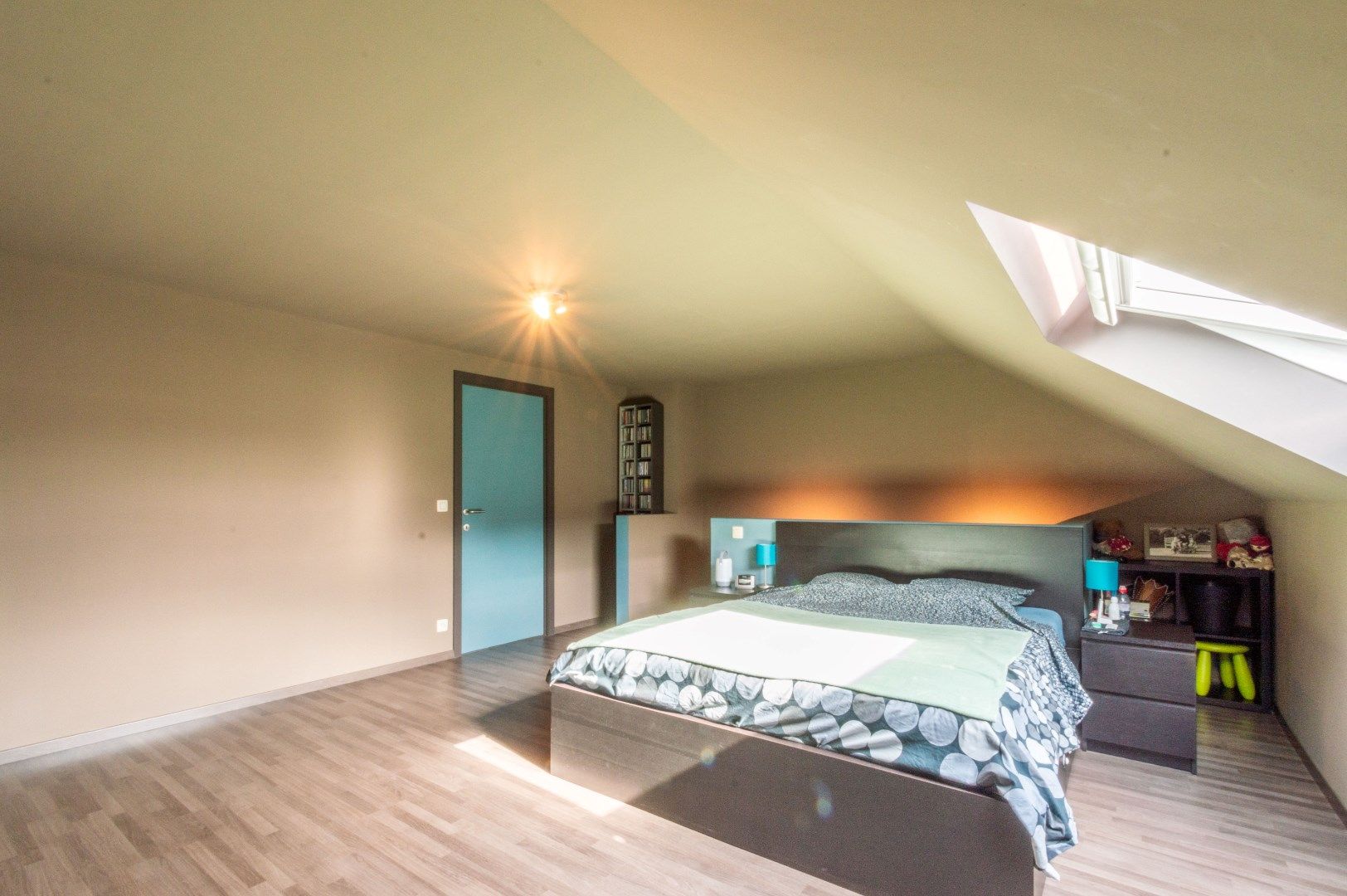 INSTAPKLARE WONING MET 3SLP + BUREAU & GARAGE ! foto 15