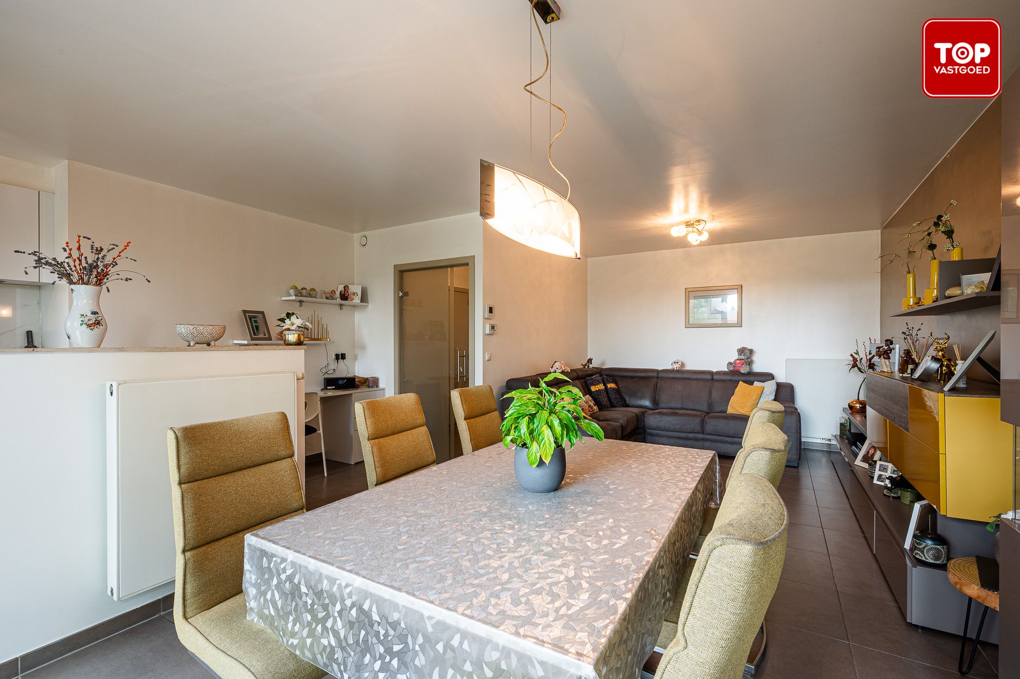 Recent 1-slaapkamer appartement met mooi terras.  foto 8