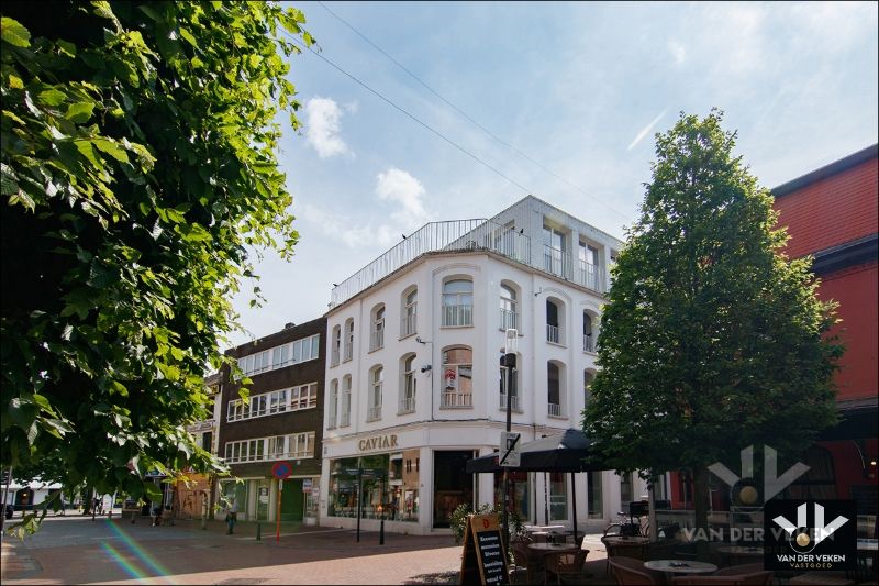 ()=>{if(producerUpdateValueVersion(node),producerAccessed(node),node.value===ERRORED)throw node.error;return node.value} Witte Nonnenstraat 4/3.02 - 3500 Hasselt