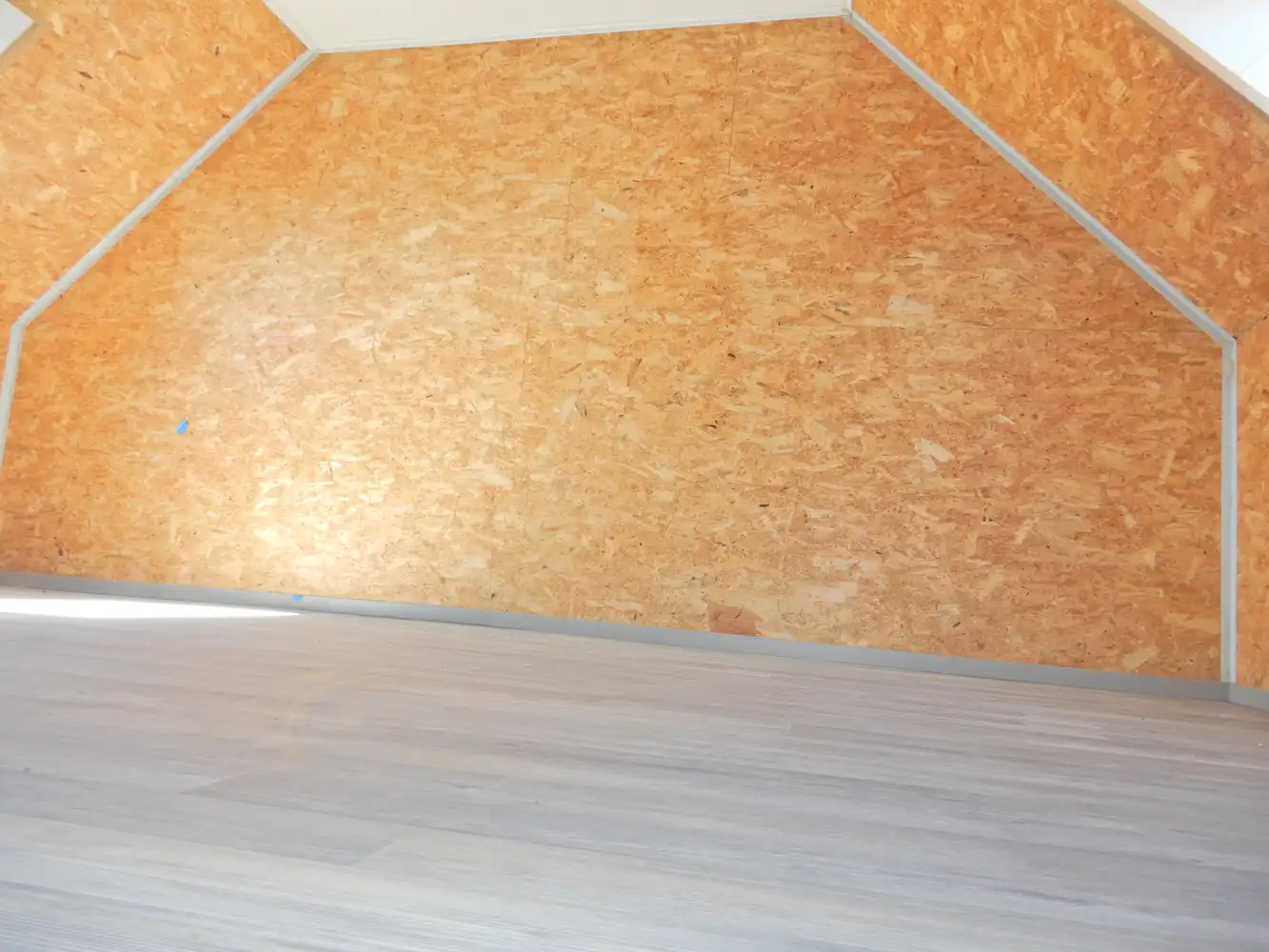 Halfopen woning te Ingelmunster. foto 15