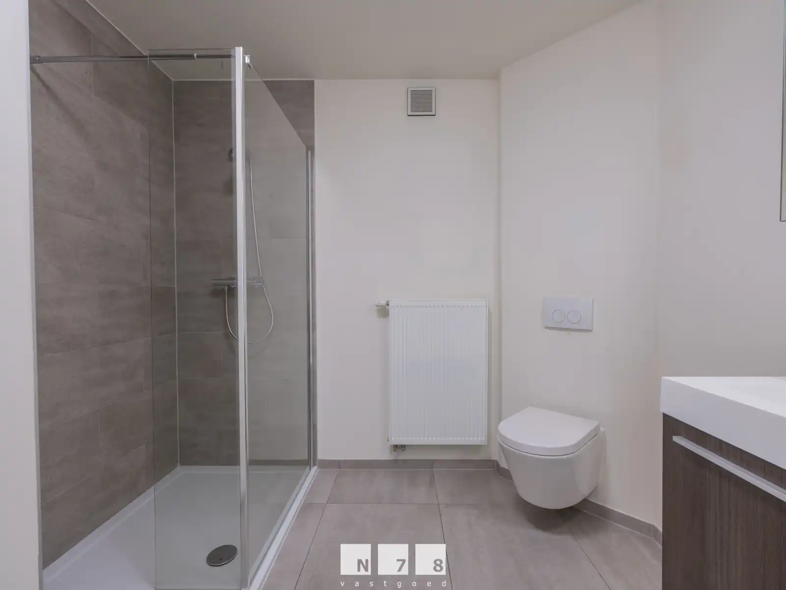 Appartement te huur foto 11