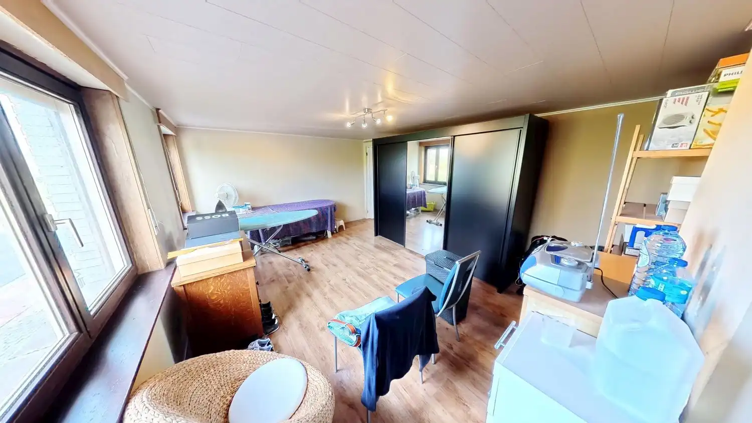 Ruime woning met mogelijkheid tot 4 slaapkamers! foto 12