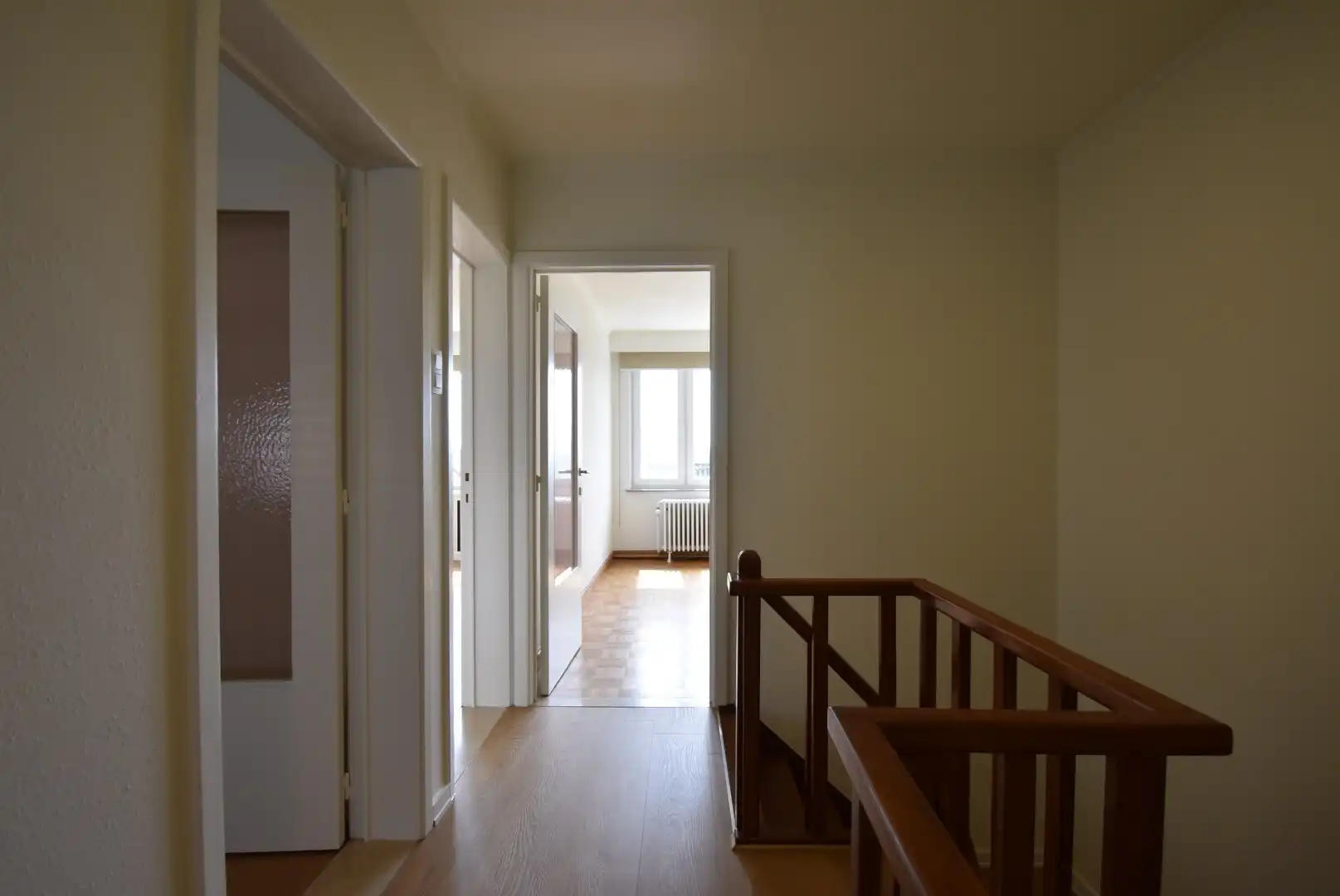 Knappe rijwoning met inpandige garage en mooie tuin in het centrum van Riemst foto 13