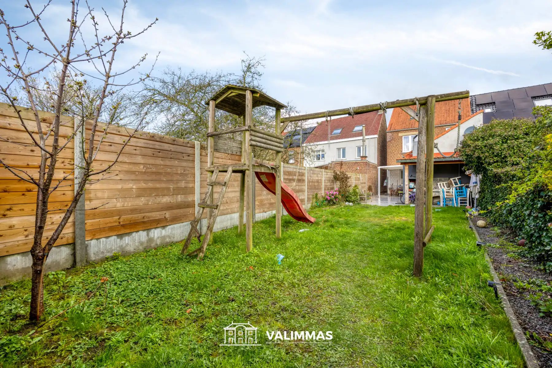 Ruime en zeer verzorgde woning met zonneterras en mooie tuin foto 13