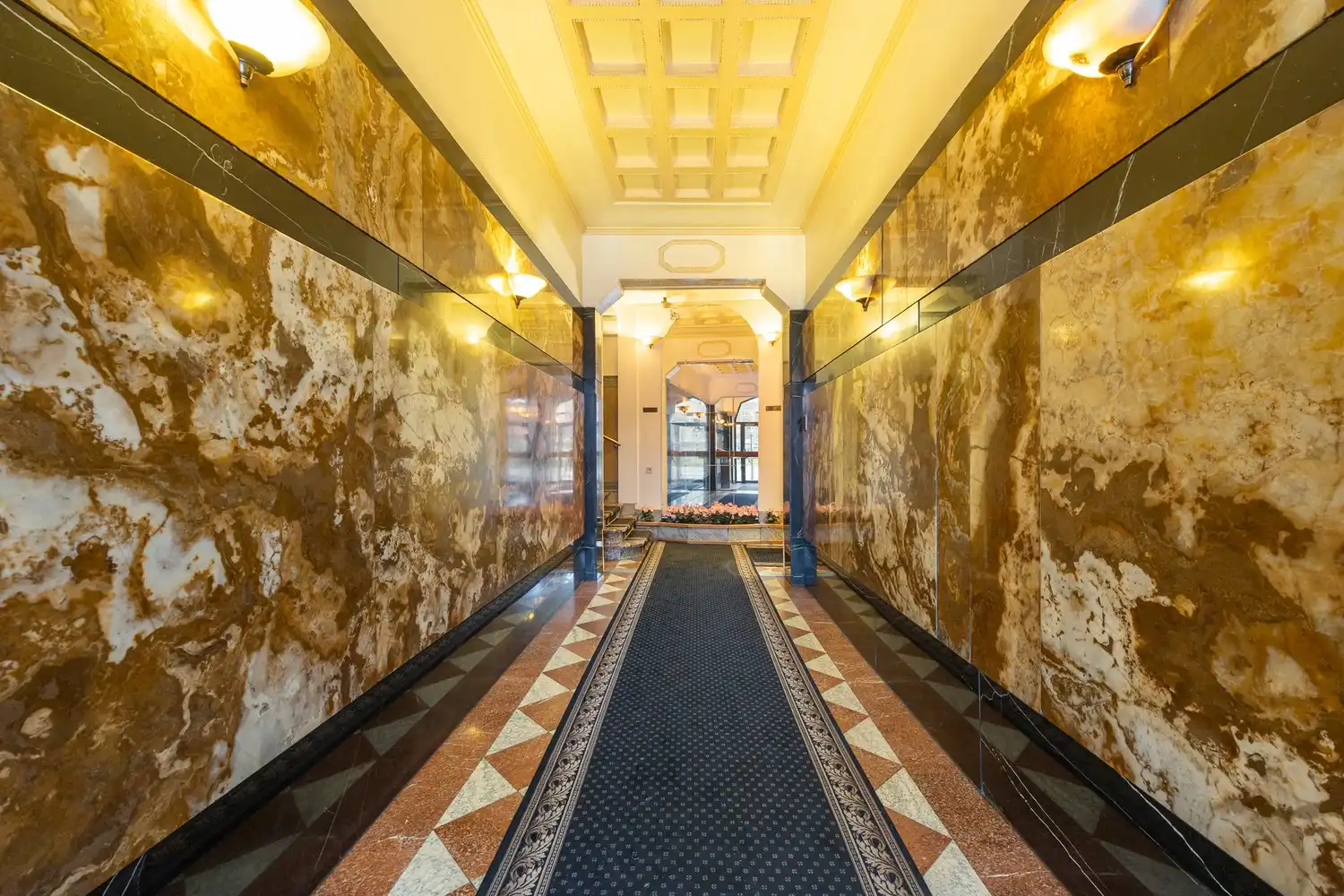 Instapklaar 1-slpk appartement van 61 m² op toplocatie! foto 9